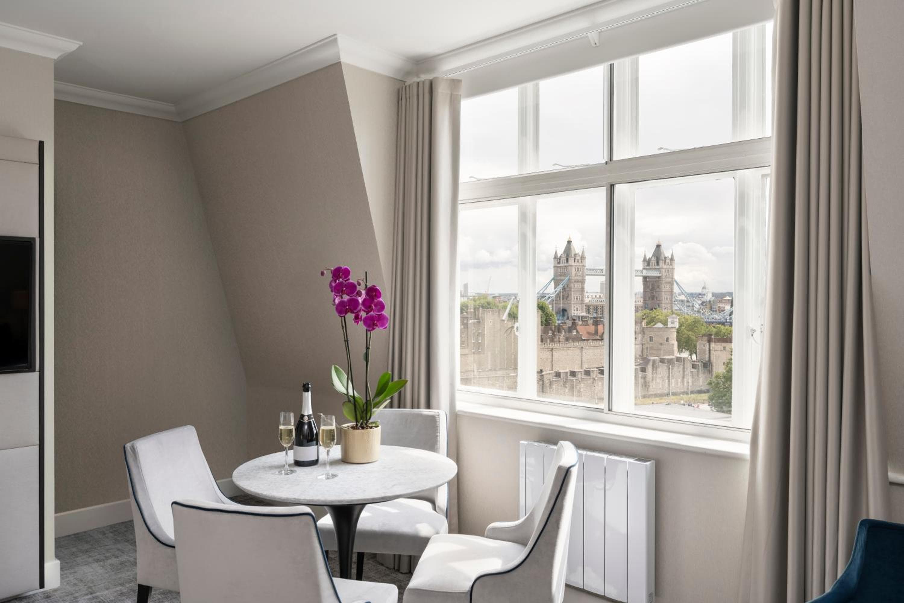 Tower Residences by Blue Orchid, London, photo 6
