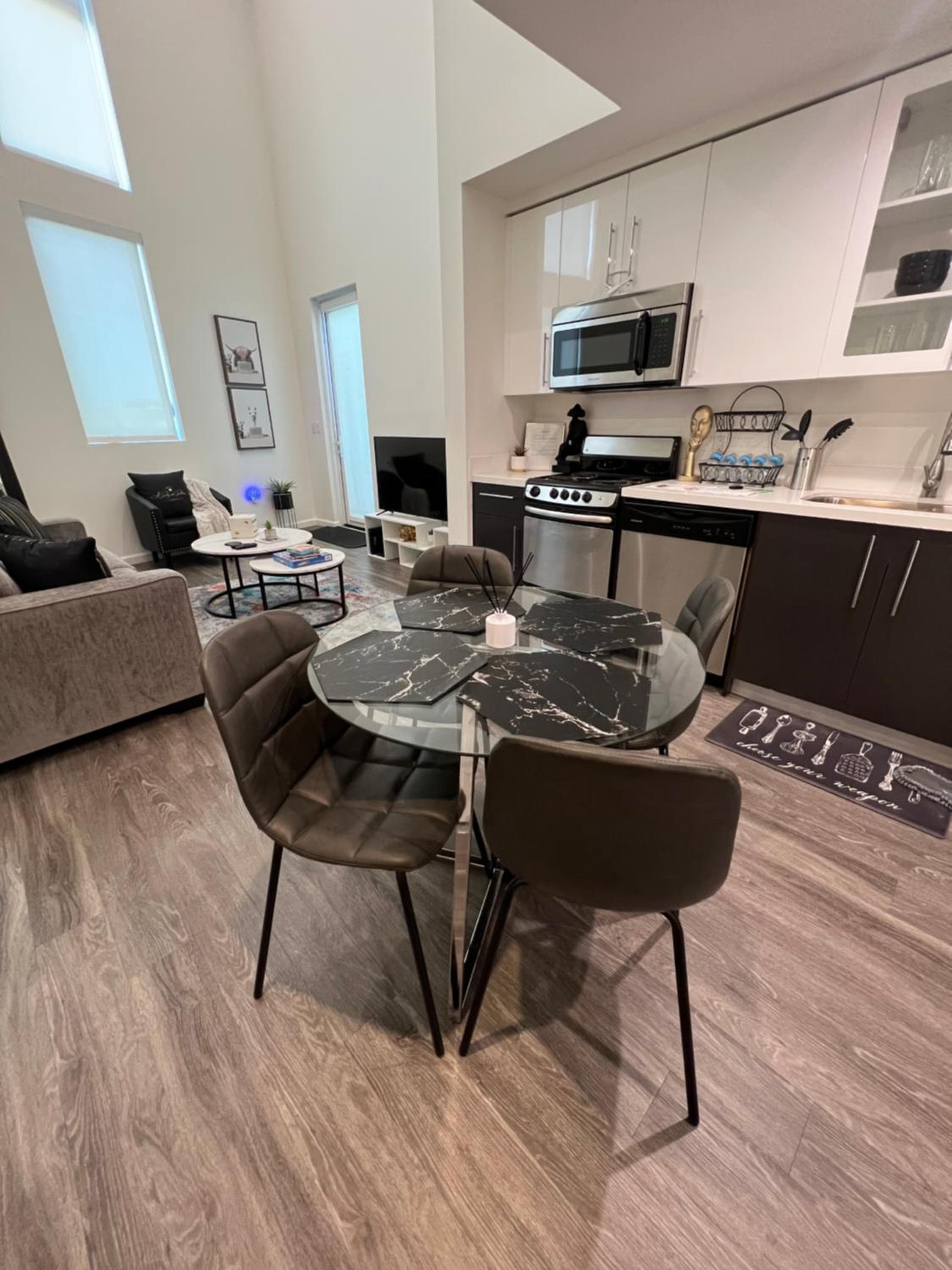 LUXURY LA PENTHOUSE PRIME LOCATION Min from HOLLYWOOD and DOWNTOWN, Los Angeles, photo 6