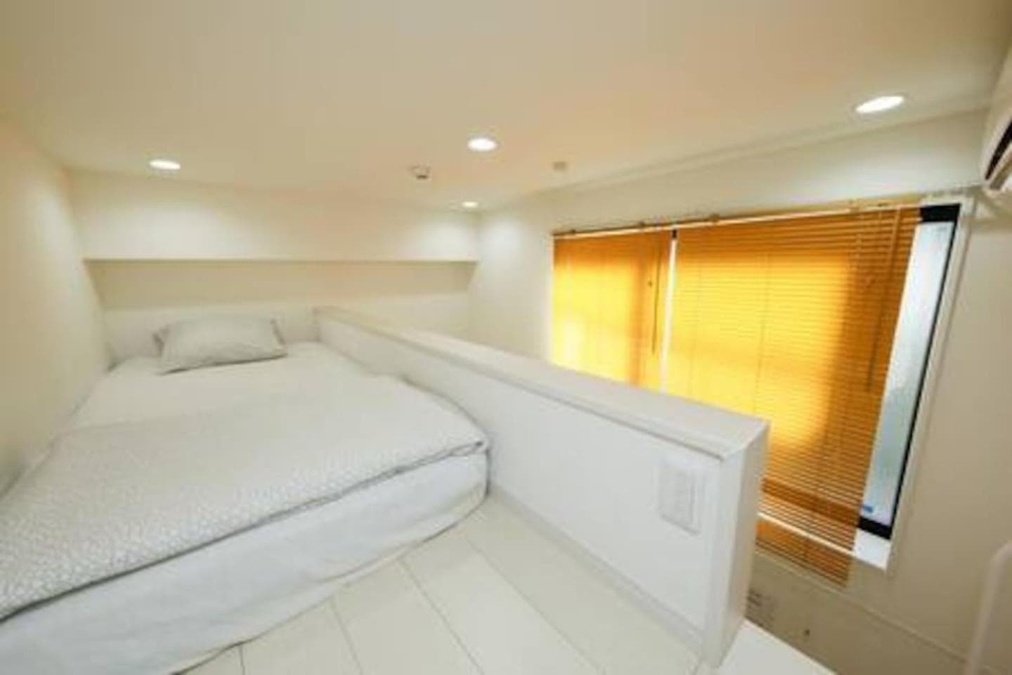 Nano North Shinjuku Apartment by Tranova, Tokyo