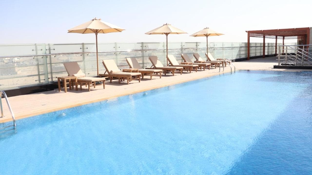 Al Riyadh Hotel Apartments, Abu Dhabi