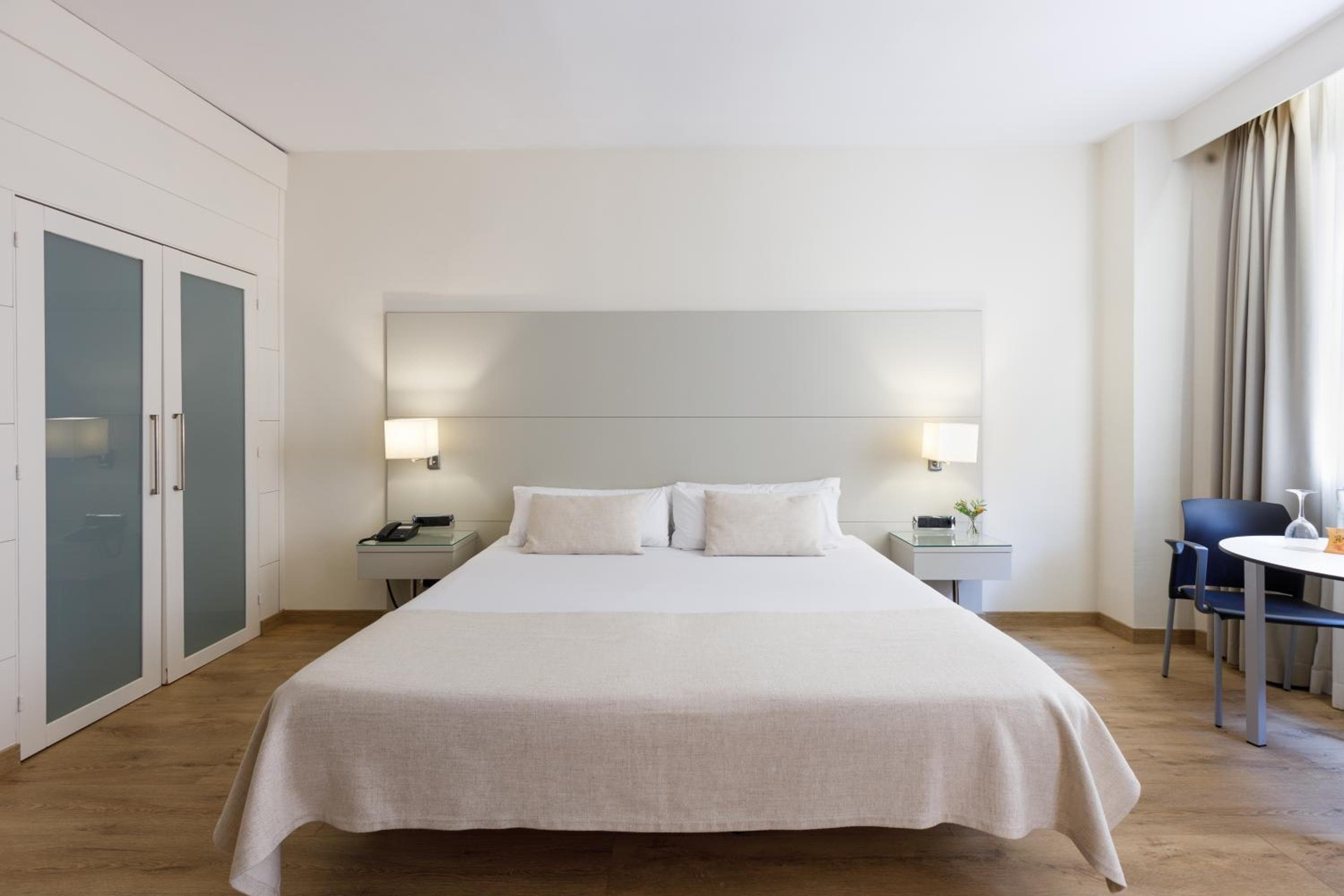 Aparthotel Mariano Cubi Barcelona, Barcelona, photo 5