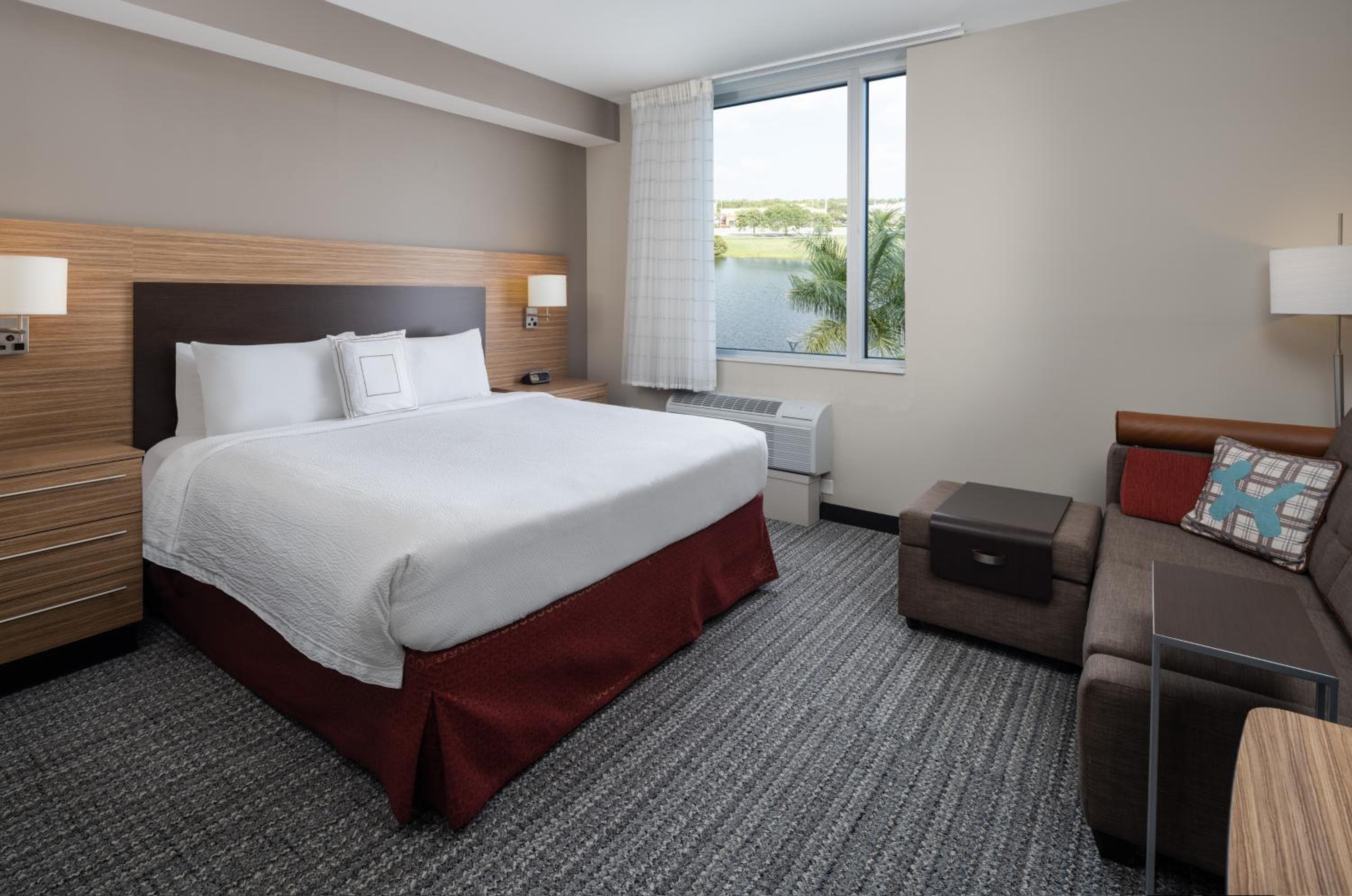 TownePlace Suites Miami Kendall West, photo 2