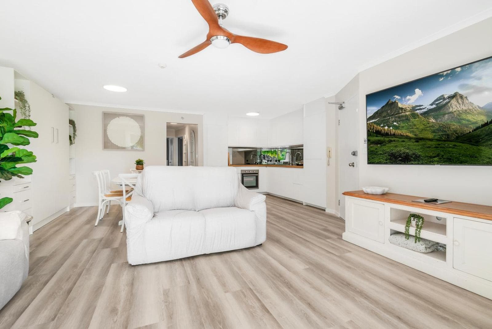 Markham Court, Gold Coast, photo 2