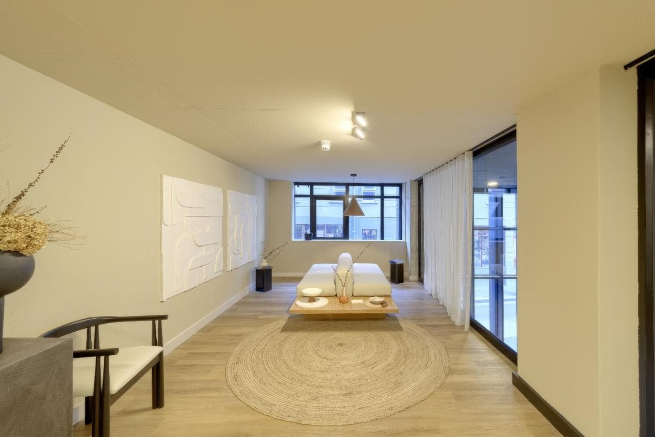 Tokyo Studio with Balcony - Book 4 & Get 5th Night FREE, Cape Town, photo 5