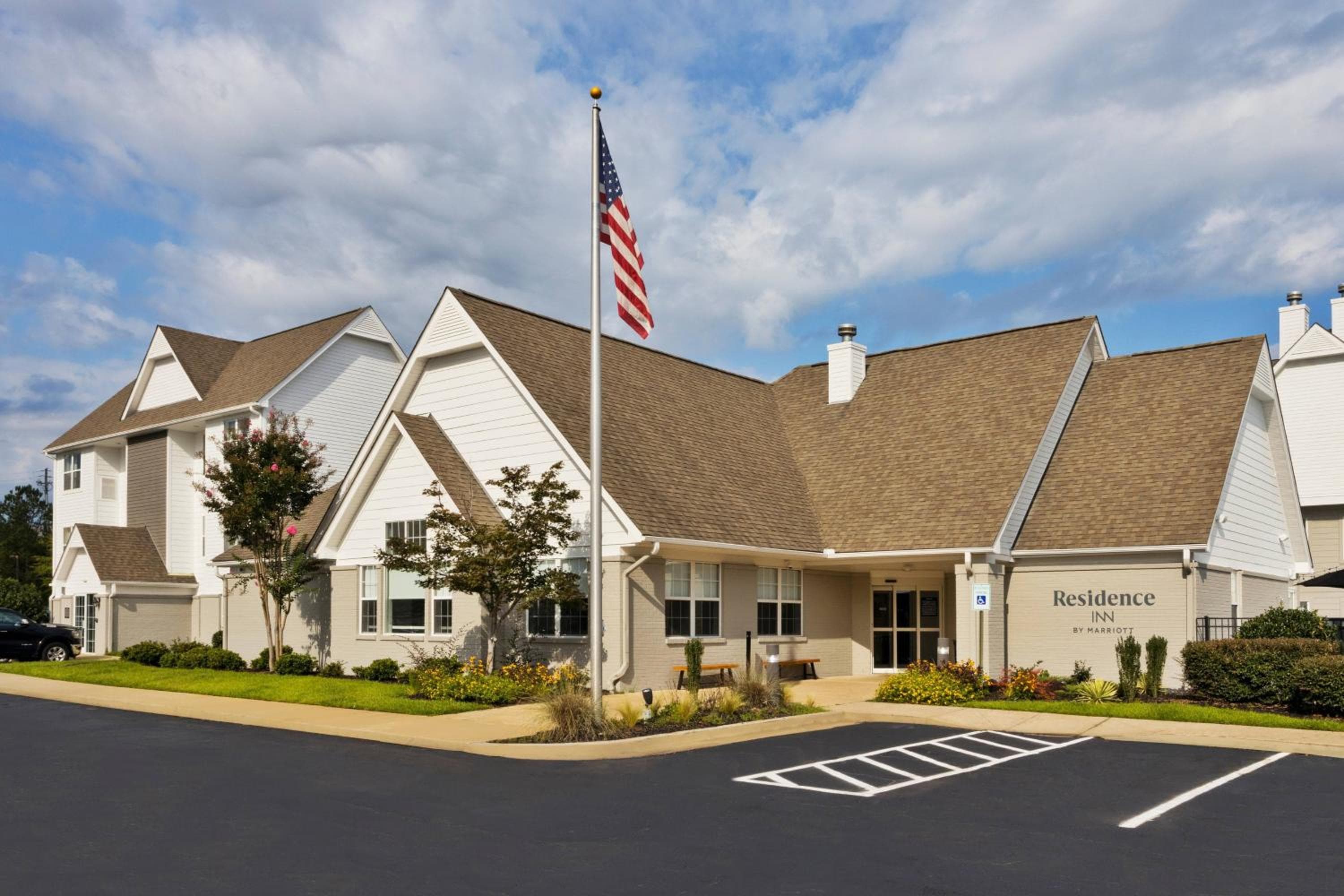Residence Inn Columbus, Columbus