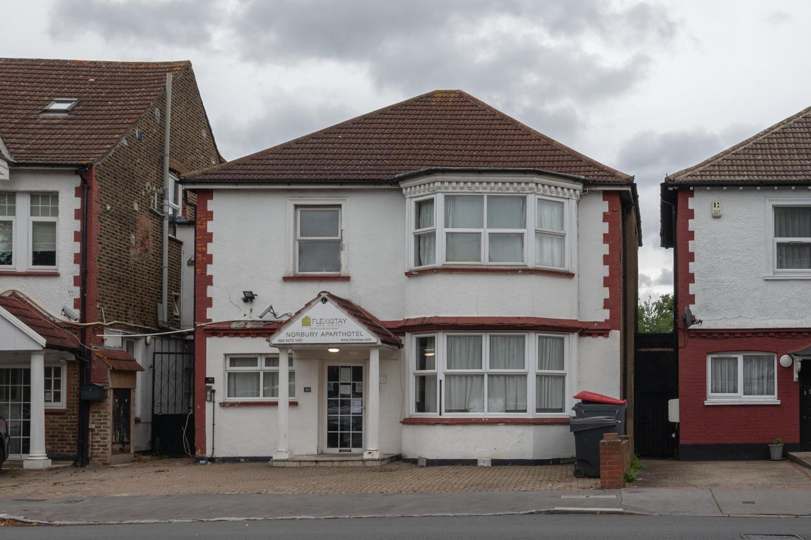Flexistay Norbury Aparthotel, London, photo 3
