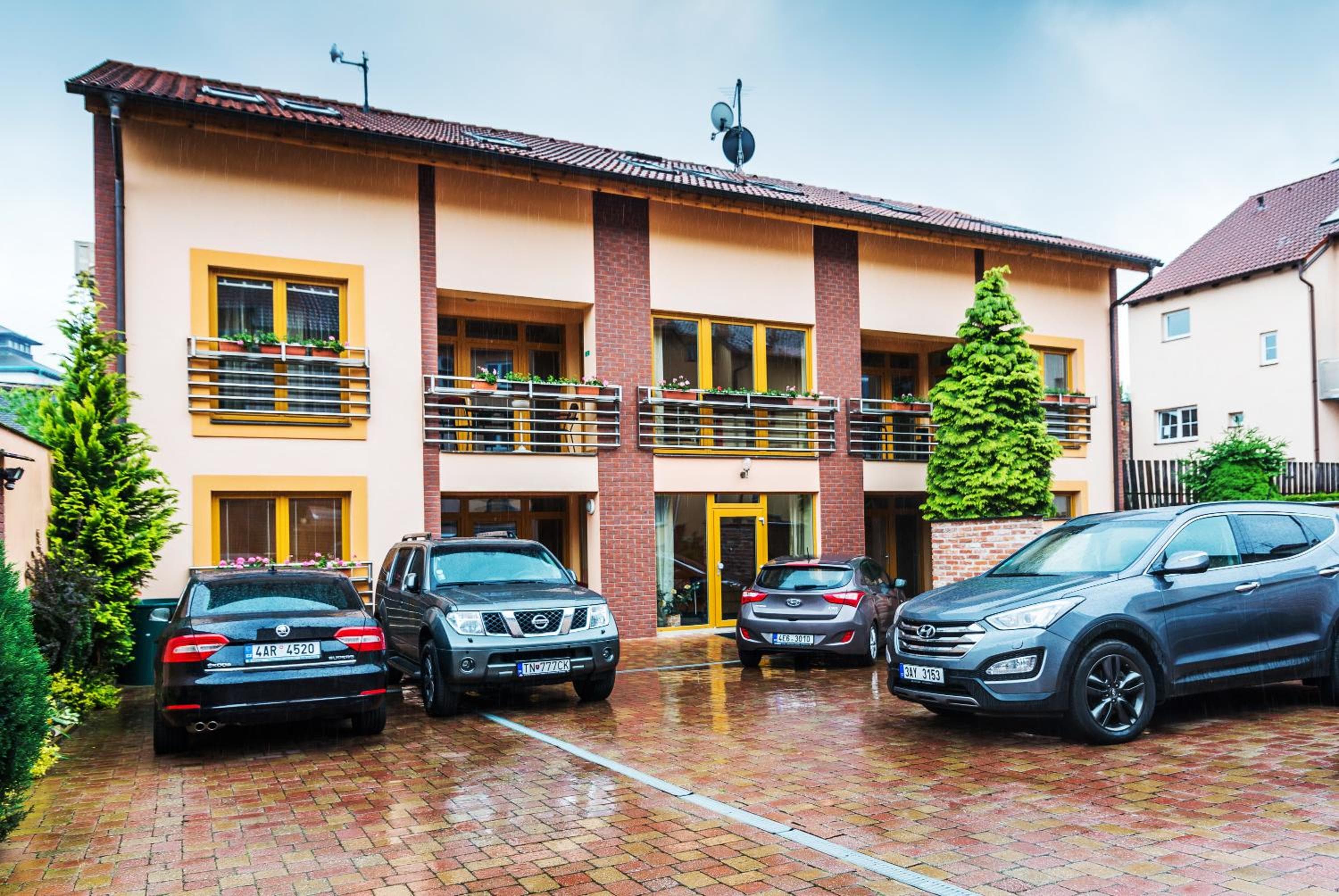 Hotel City, Pardubice