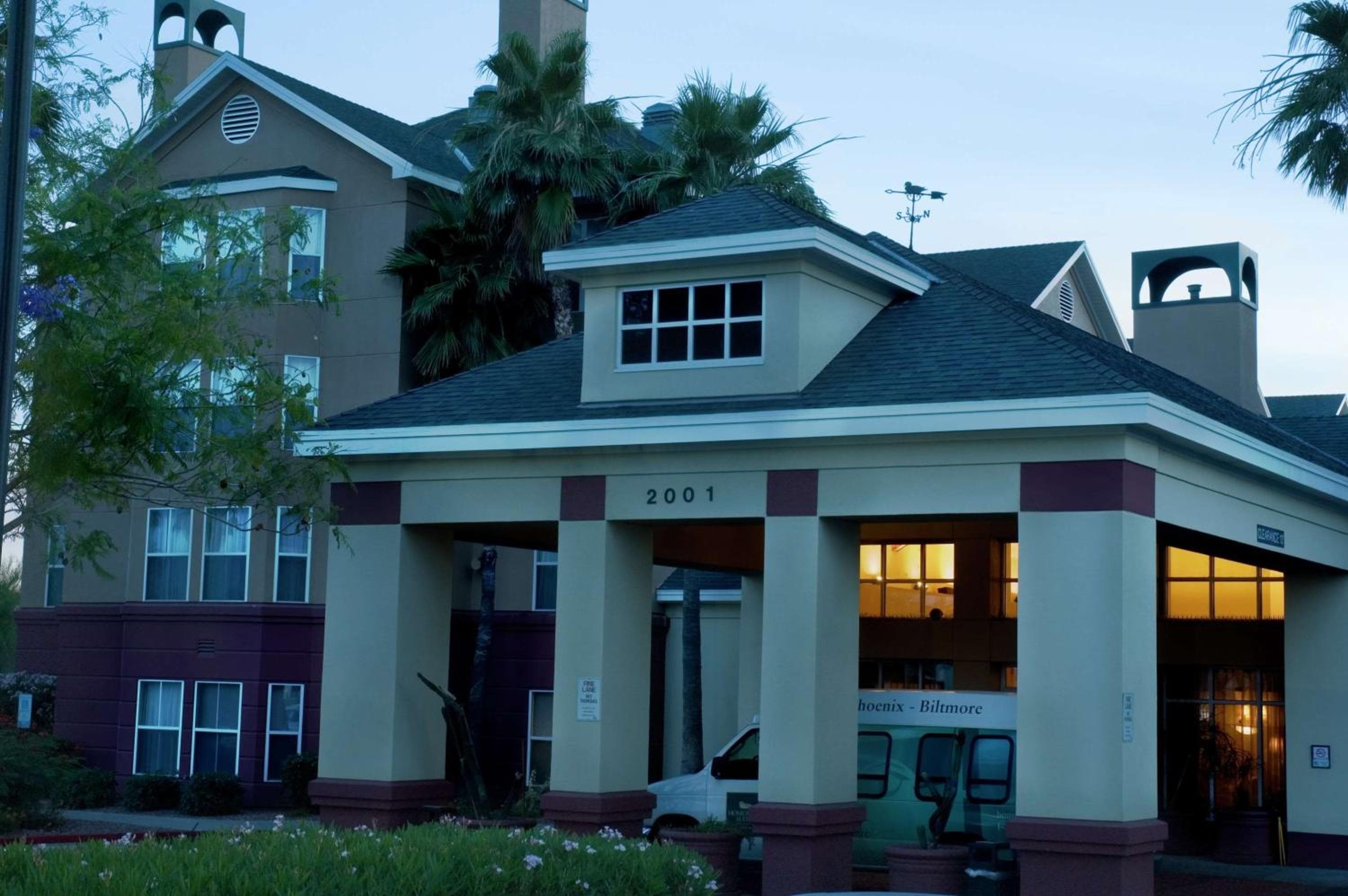 Homewood Suites by Hilton Phoenix-Biltmore, Phoenix