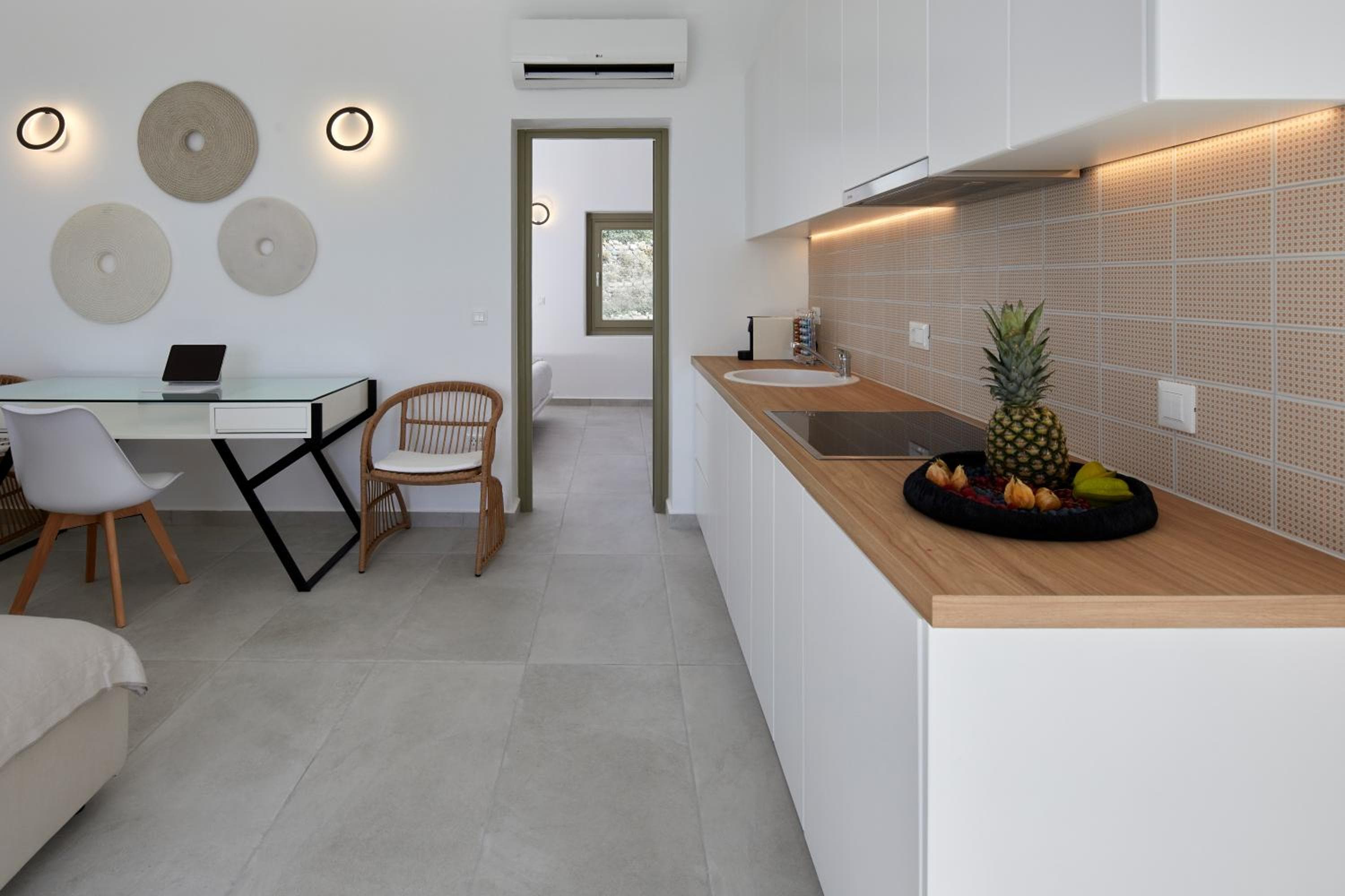 Santorini Hillside Suites & Villas, Pirgos, photo 5