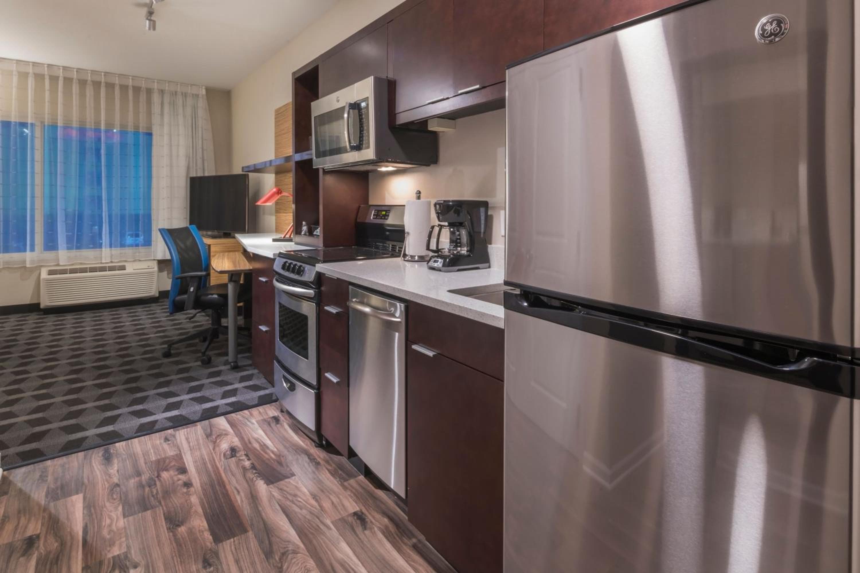 Towneplace Suites By Marriott Hays, Dodge City, photo 3