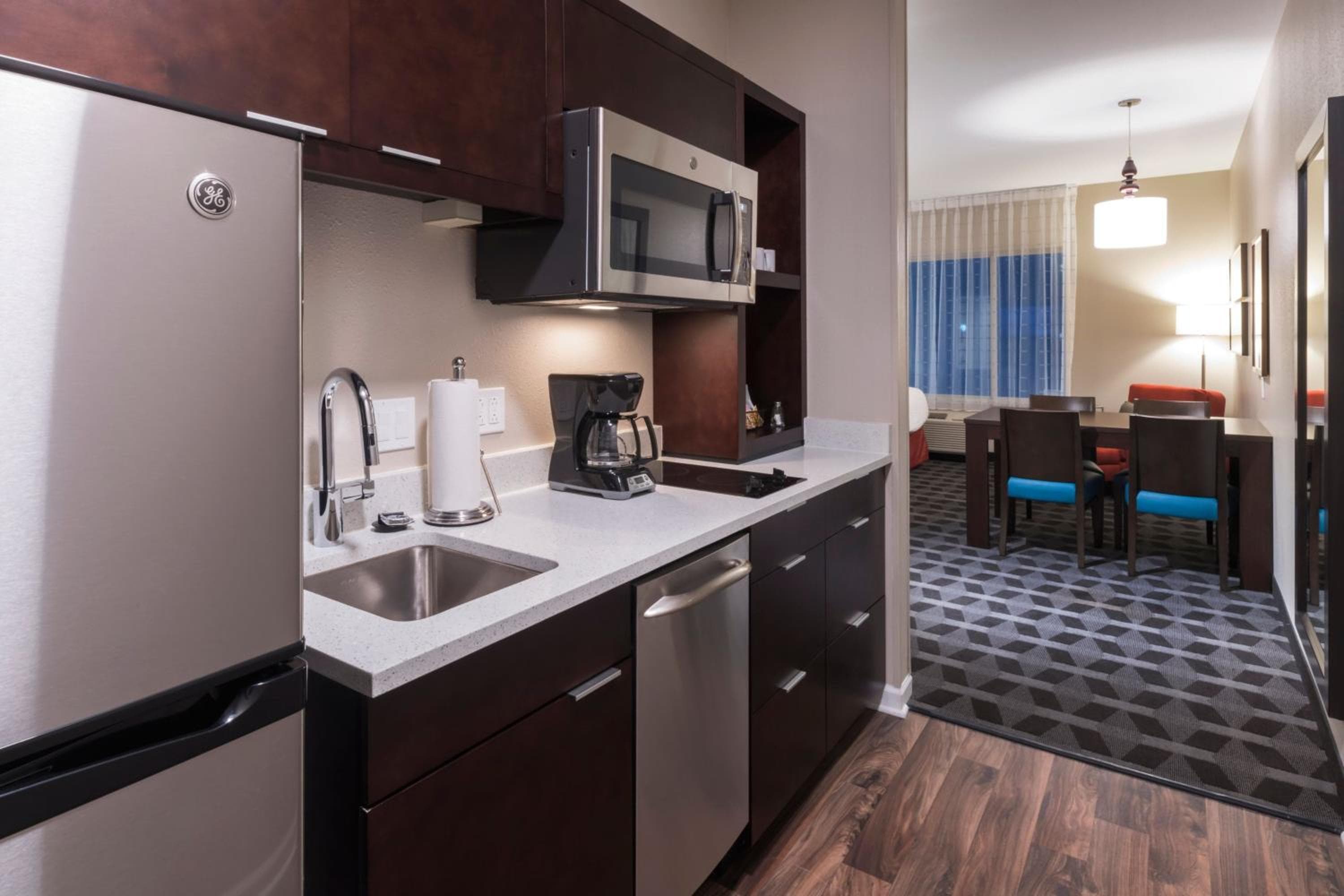Towneplace Suites By Marriott Hays, Dodge City, photo 4