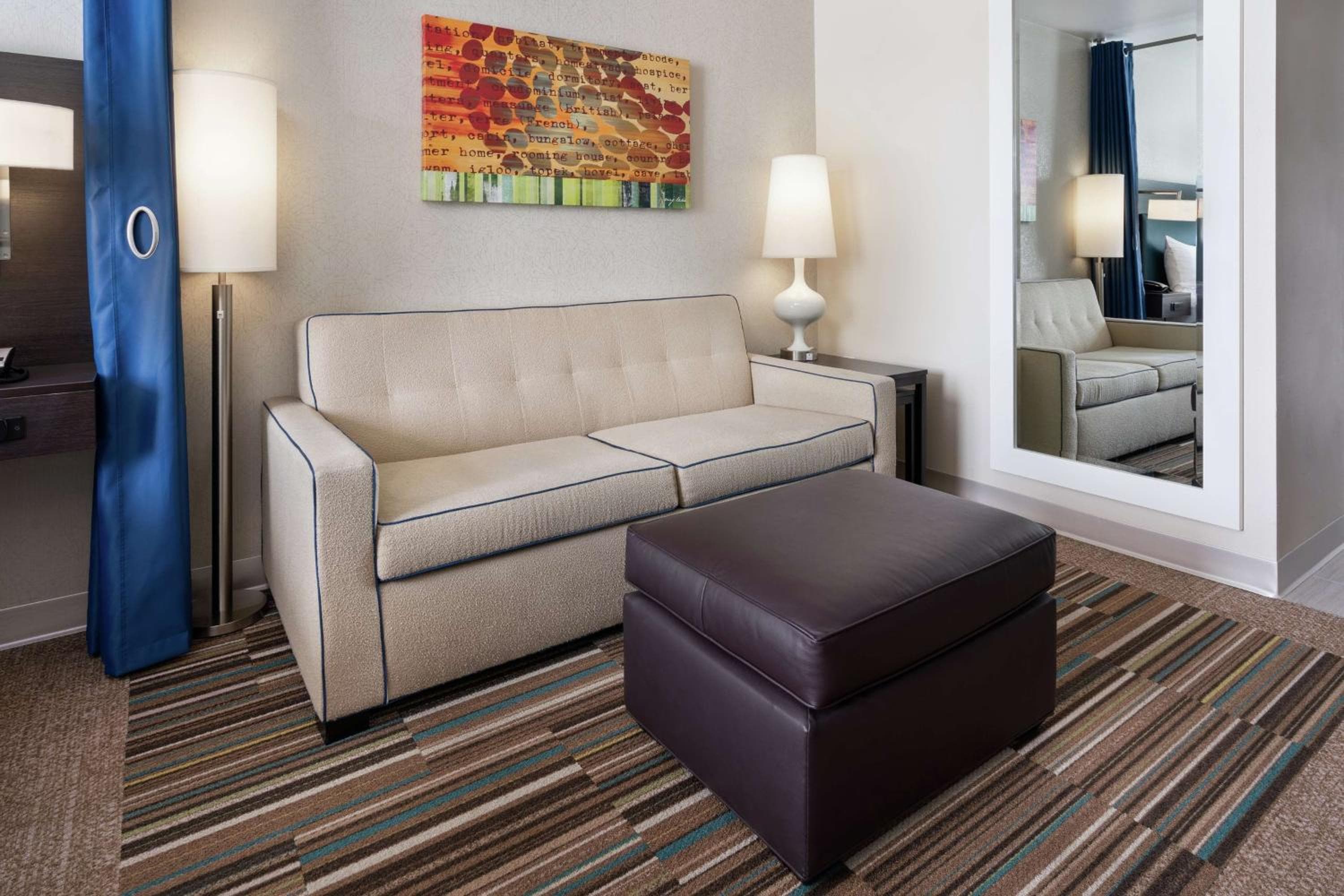 Home2 Suites by Hilton Anchorage/Midtown, Anchorage, photo 2