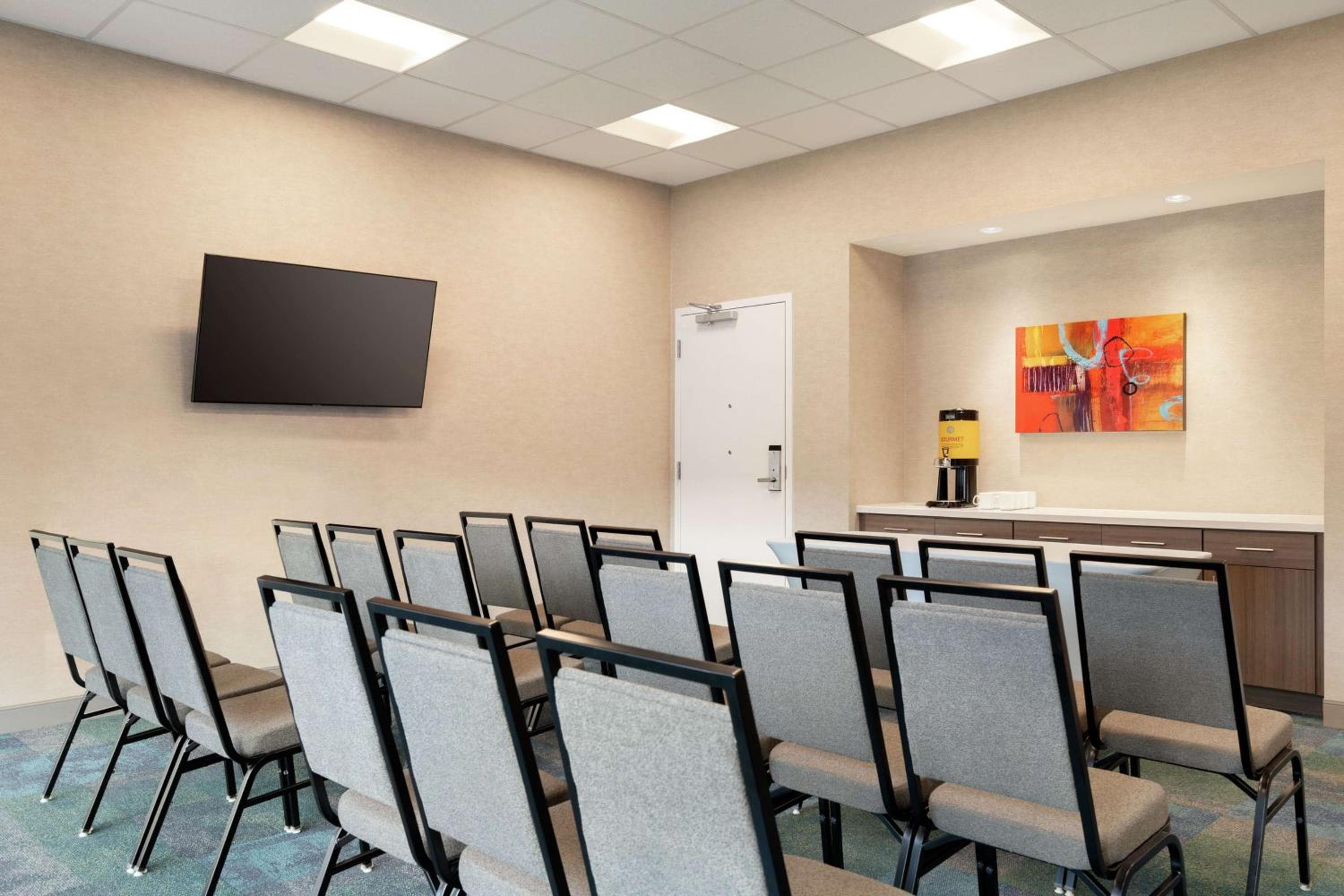 Home2 Suites By Hilton Woodland Hills Los Angeles, Woodland Hills, photo 3