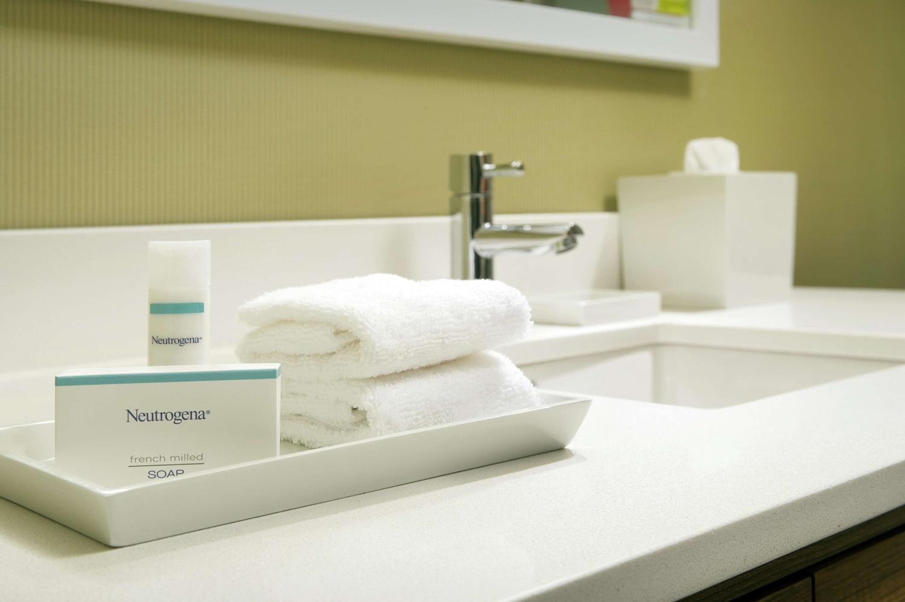 Home2 Suites by Hilton Louisville East Hurstbourne, Louisville, photo 2