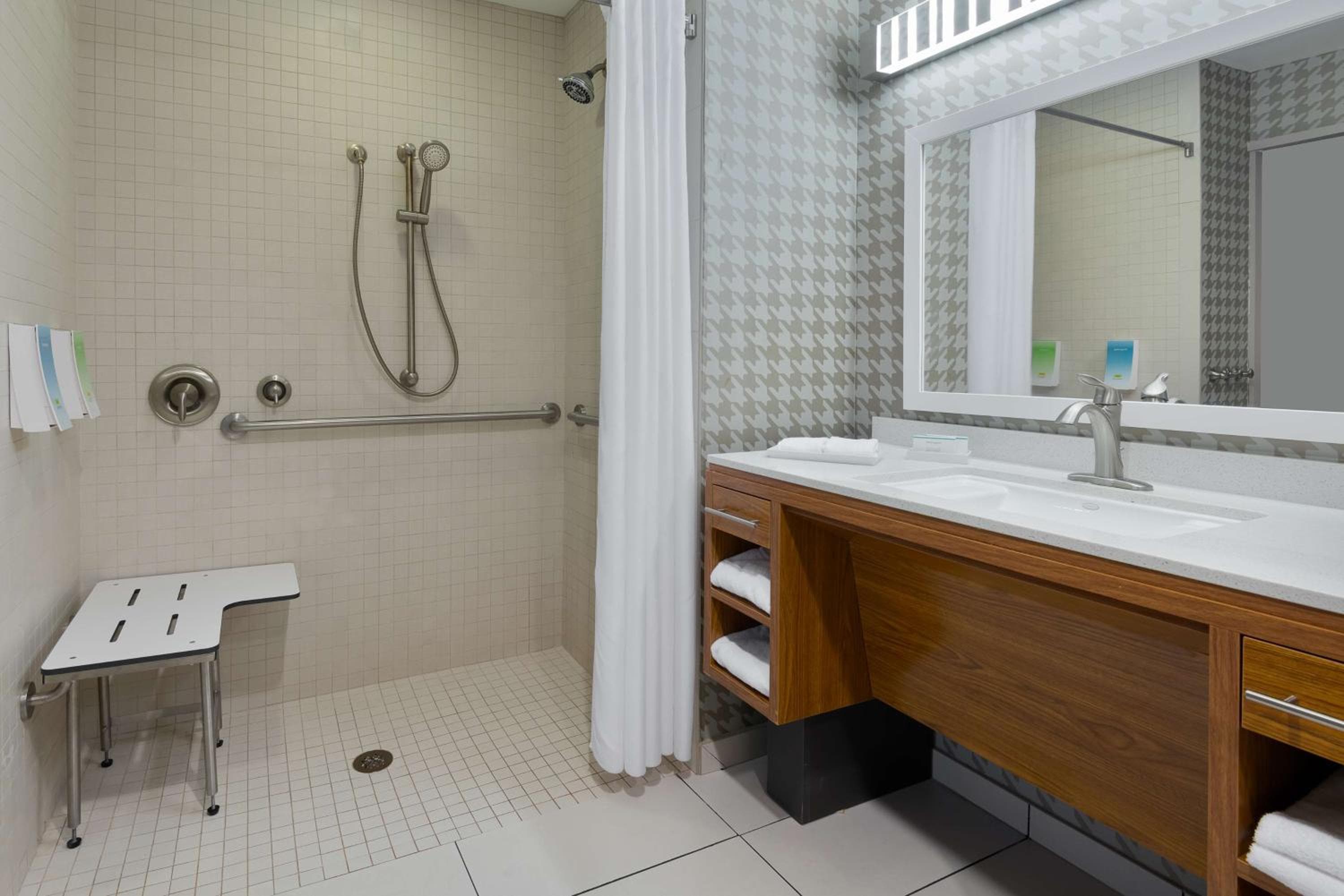 Home2 Suites by Hilton Charleston Airport Convention Center, SC, North Charleston, photo 6