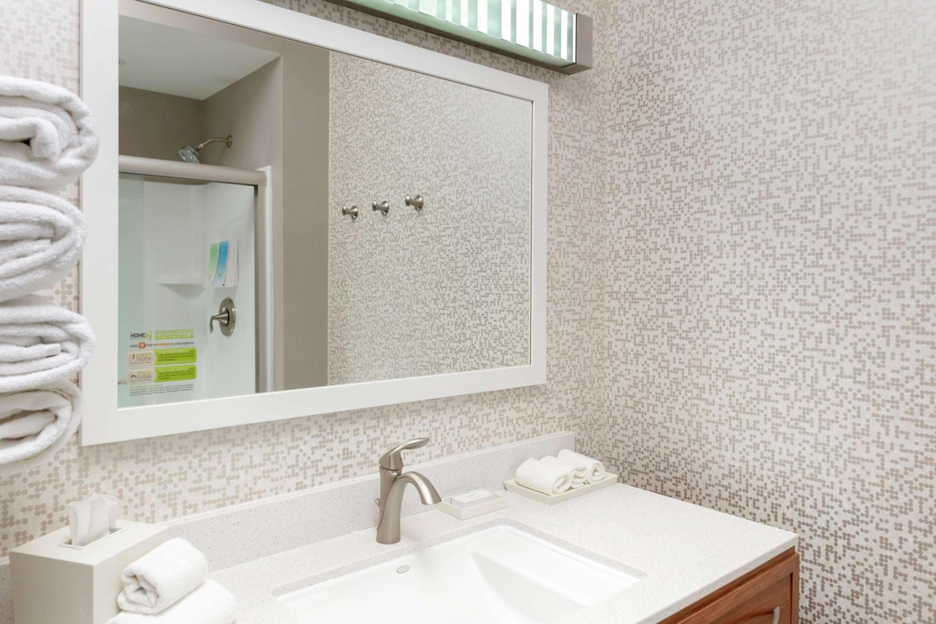 Home2 Suites by Hilton Fayetteville Fort Bragg, Fayetteville, photo 4