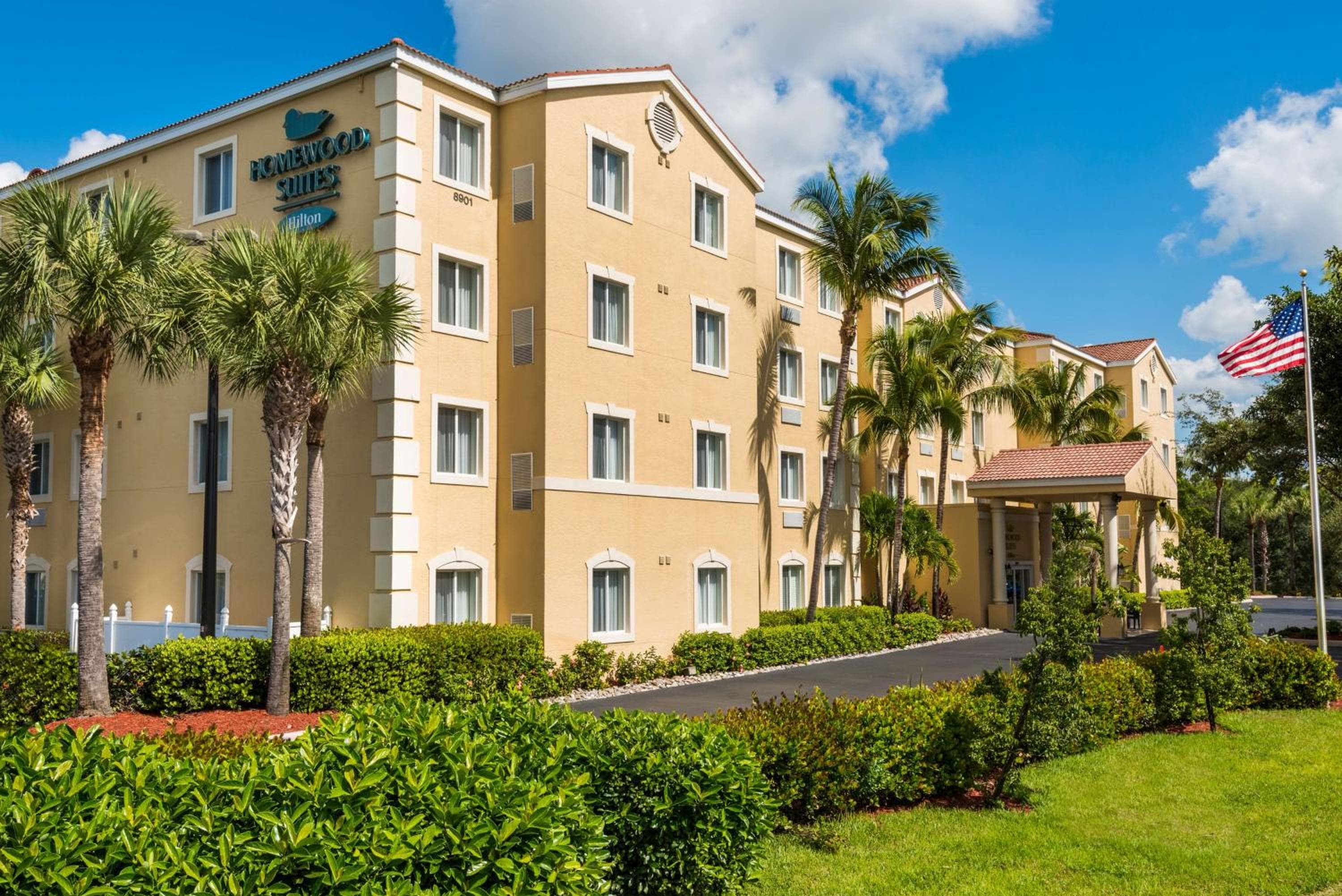 Building at Homewood Suites by Hilton Bonita Springs, FL