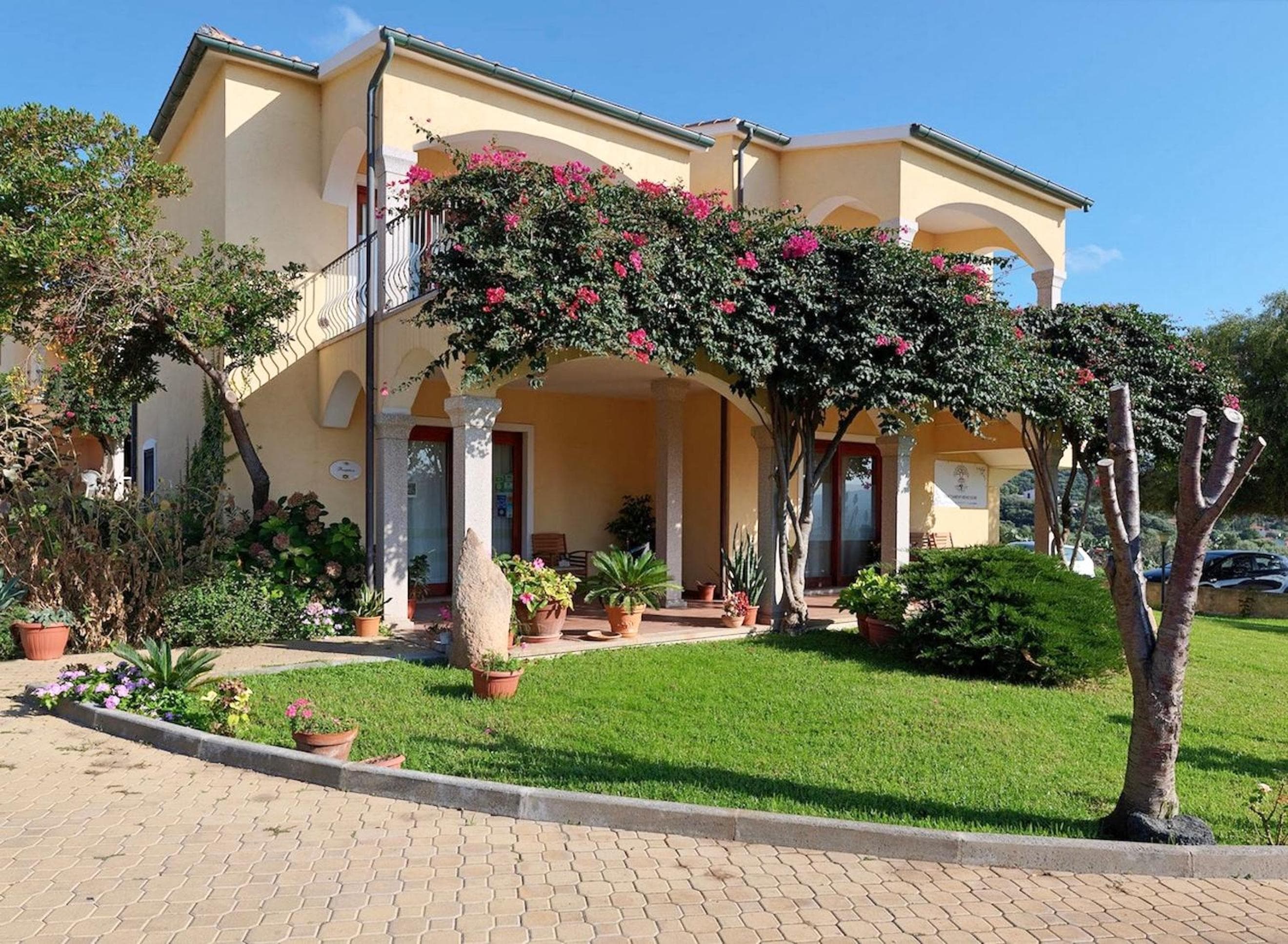ISA-Residence with swimming-pool in Badesi, apartments with air conditioning and private outdoor space, Badesi, photo 4