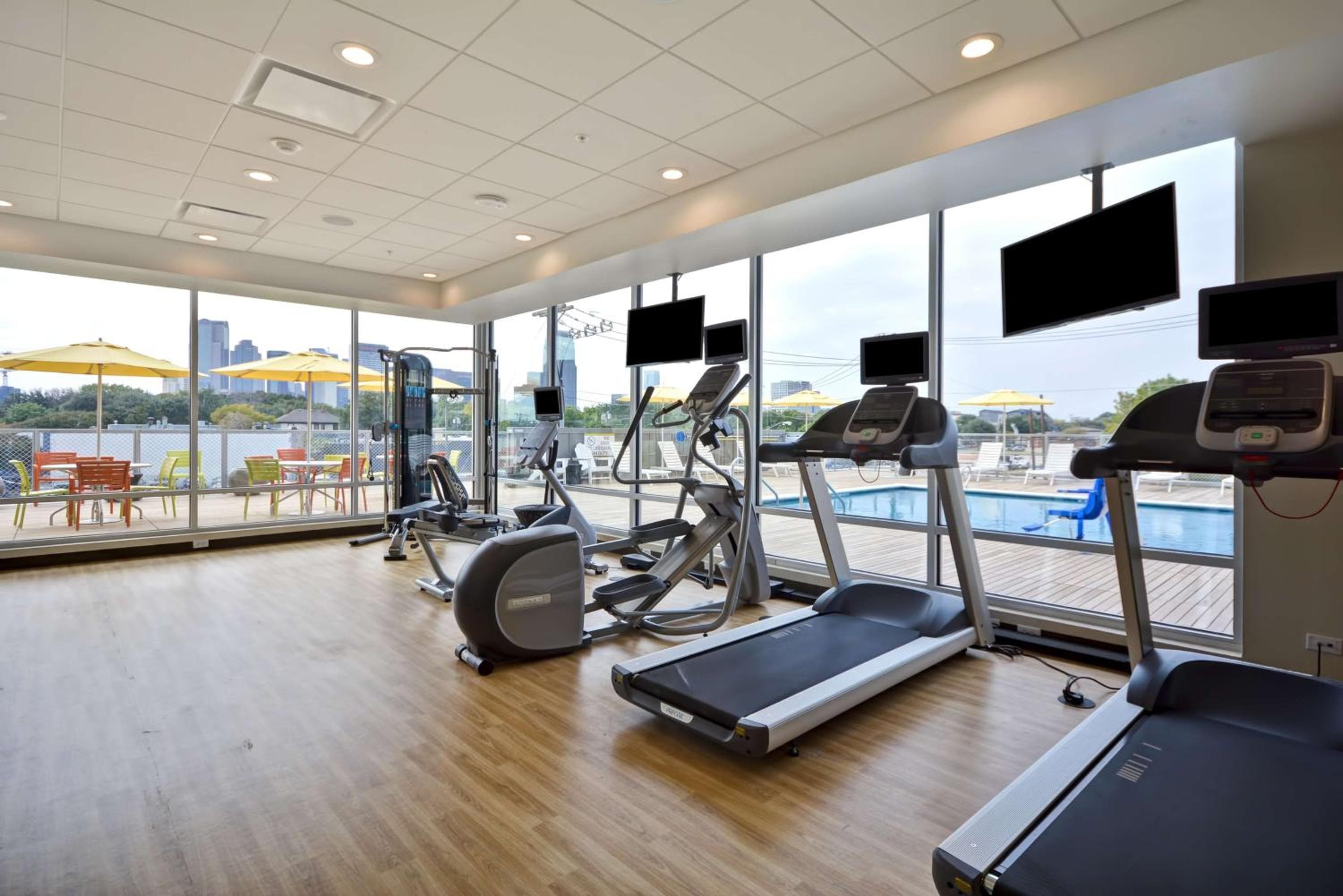 Home2 Suites by Hilton Dallas Downtown at Baylor Scott & White, Dallas, photo 4