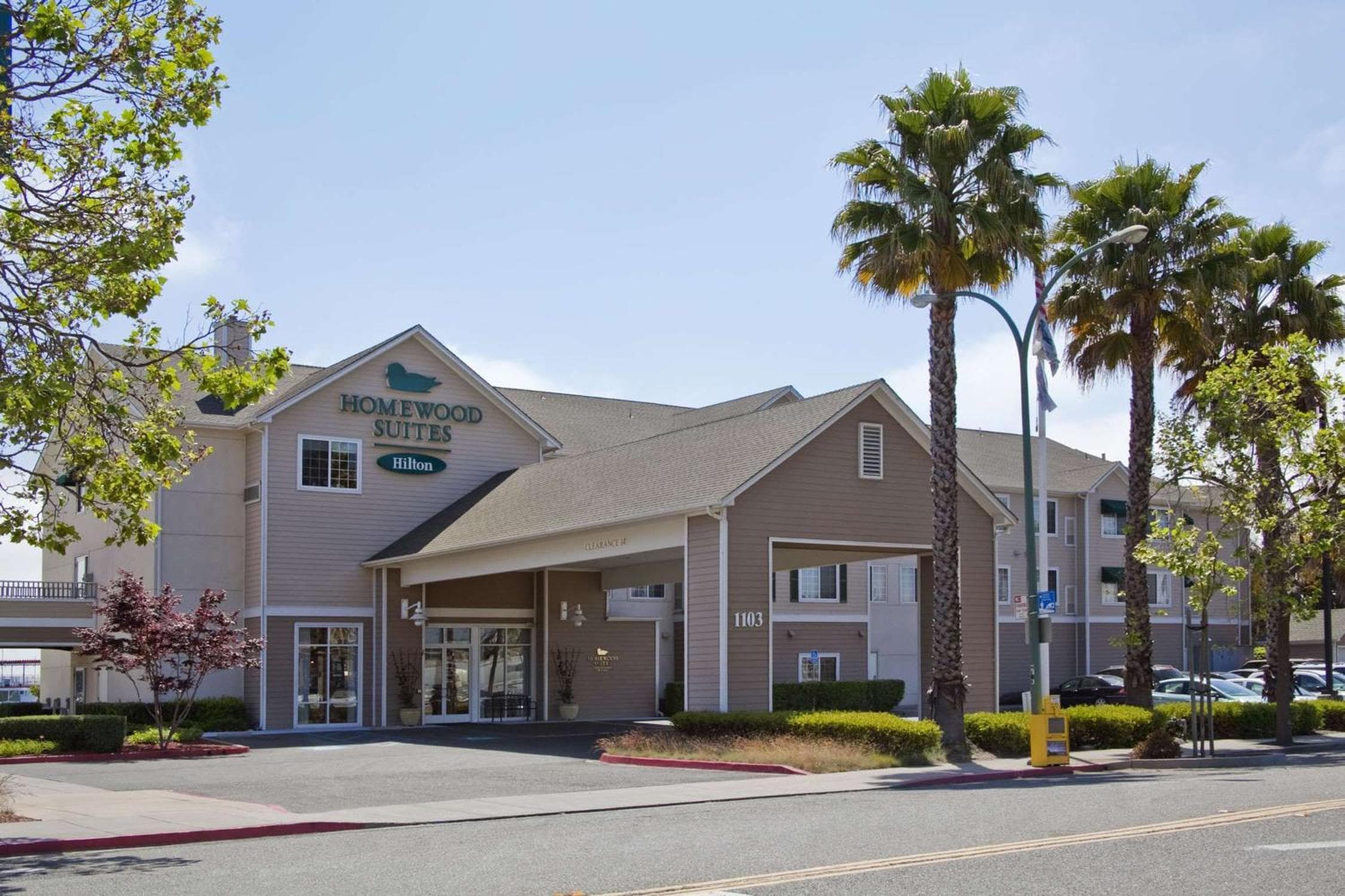 Homewood Suites by Hilton - Oakland Waterfront, Oakland