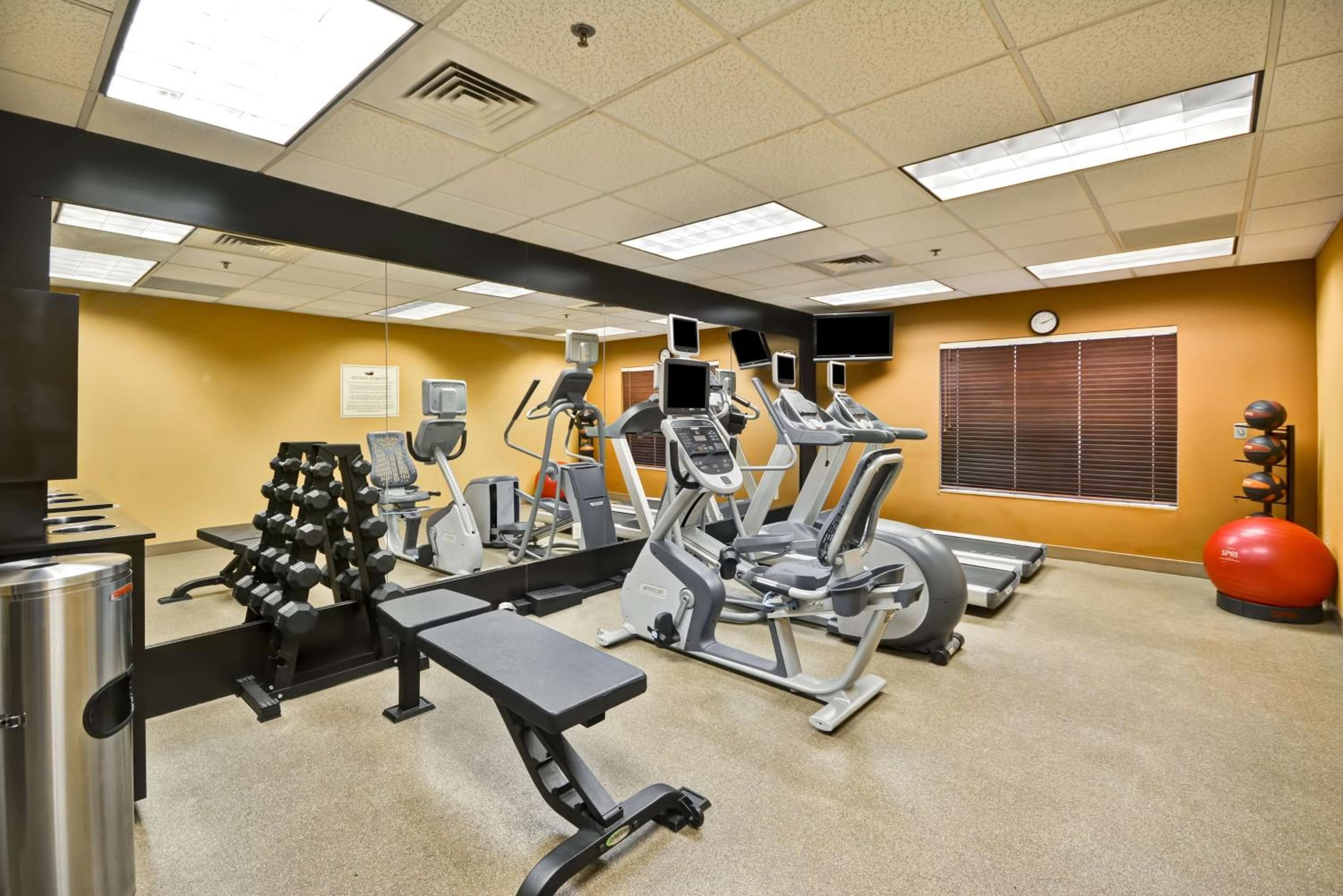 Homewood Suites by Hilton - Oakland Waterfront, Oakland, photo 4