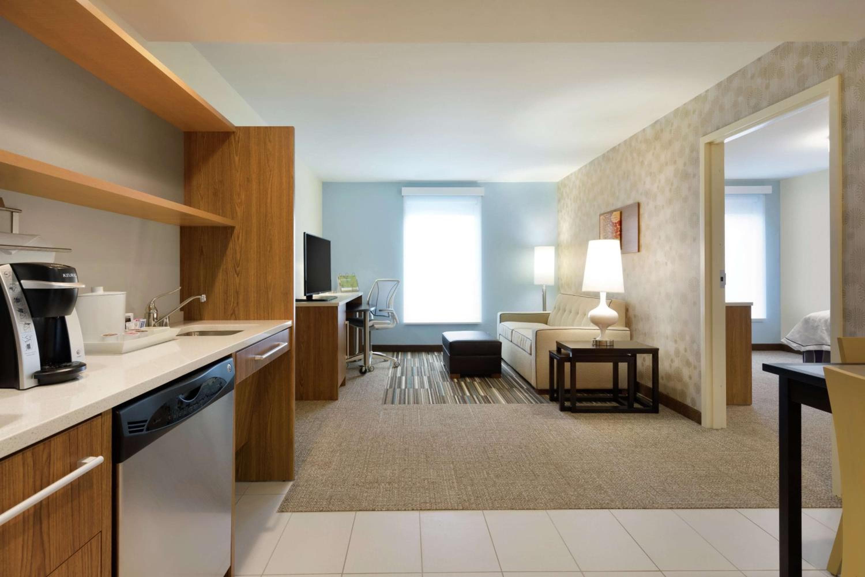 Home2 Suites by Hilton Milwaukee Airport, Milwaukee, photo 3