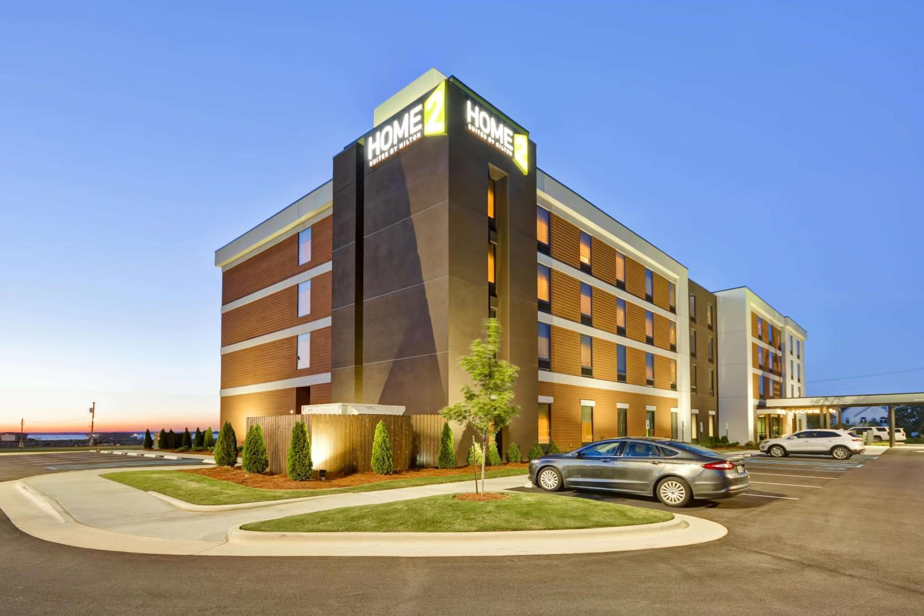 Home2 Suites By Hilton Decatur Ingalls Harbor, Decatur
