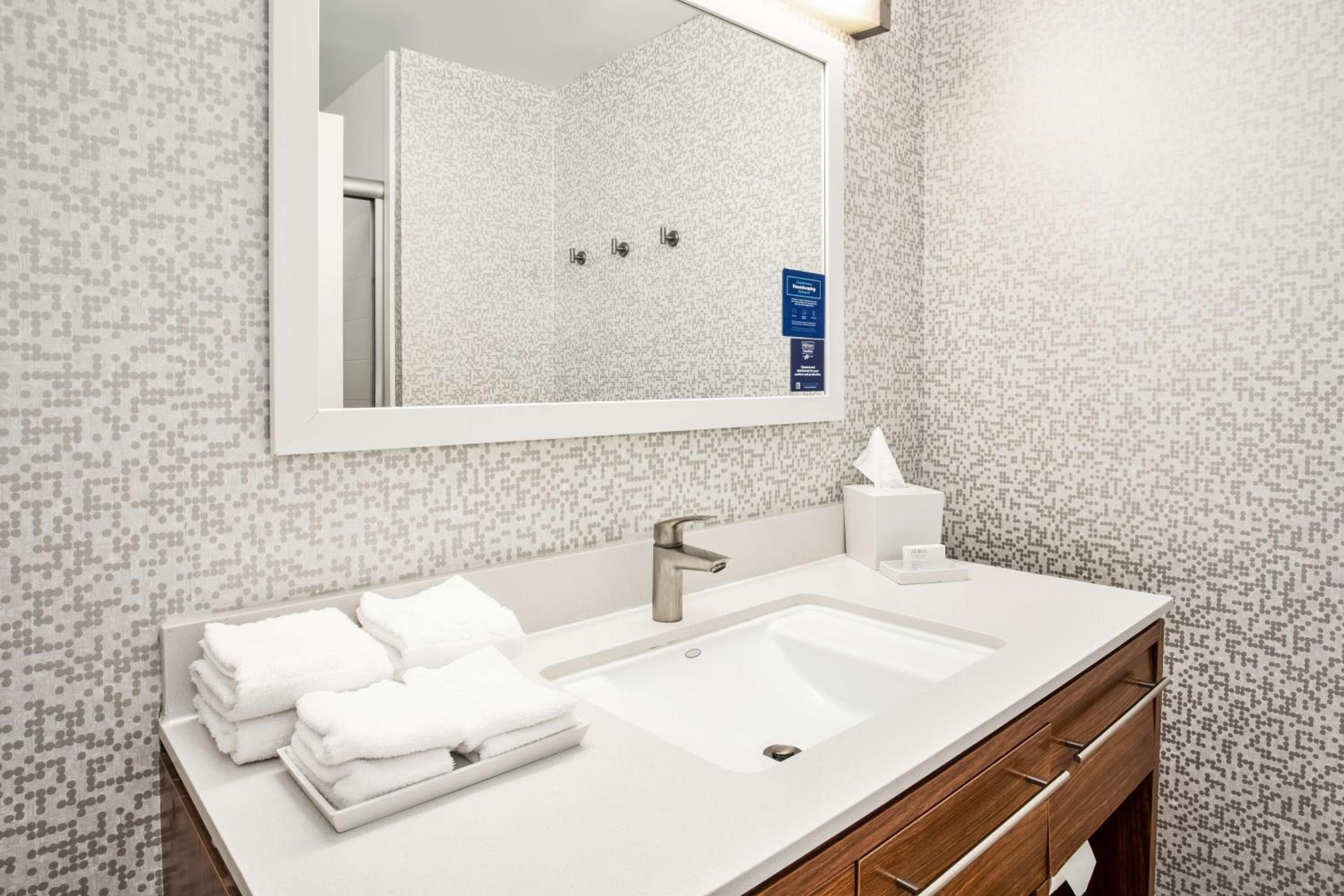 Home2 Suites by Hilton San Antonio Downtown - Riverwalk, TX, San Antonio, photo 2