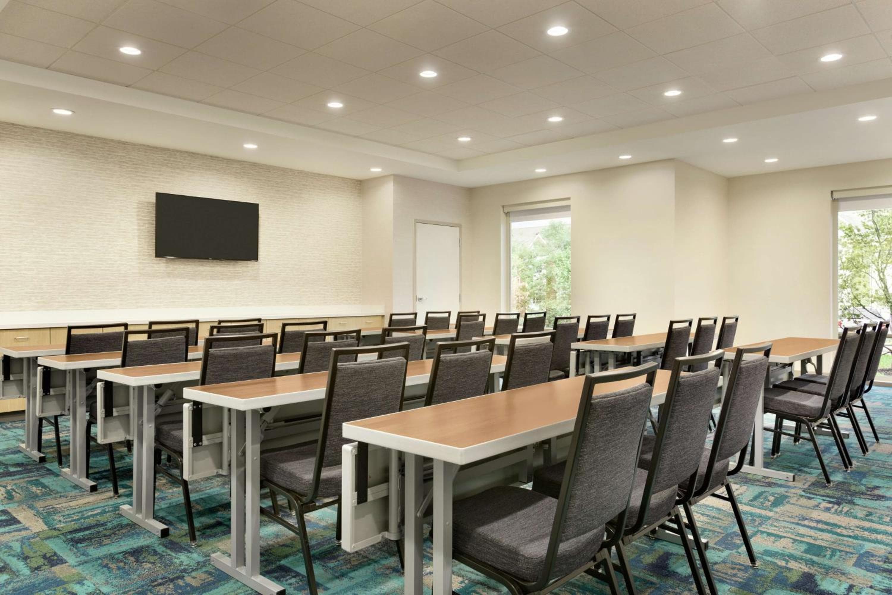 Home2 Suites By Hilton Florence Cincinnati Airport South, Florence, photo 4