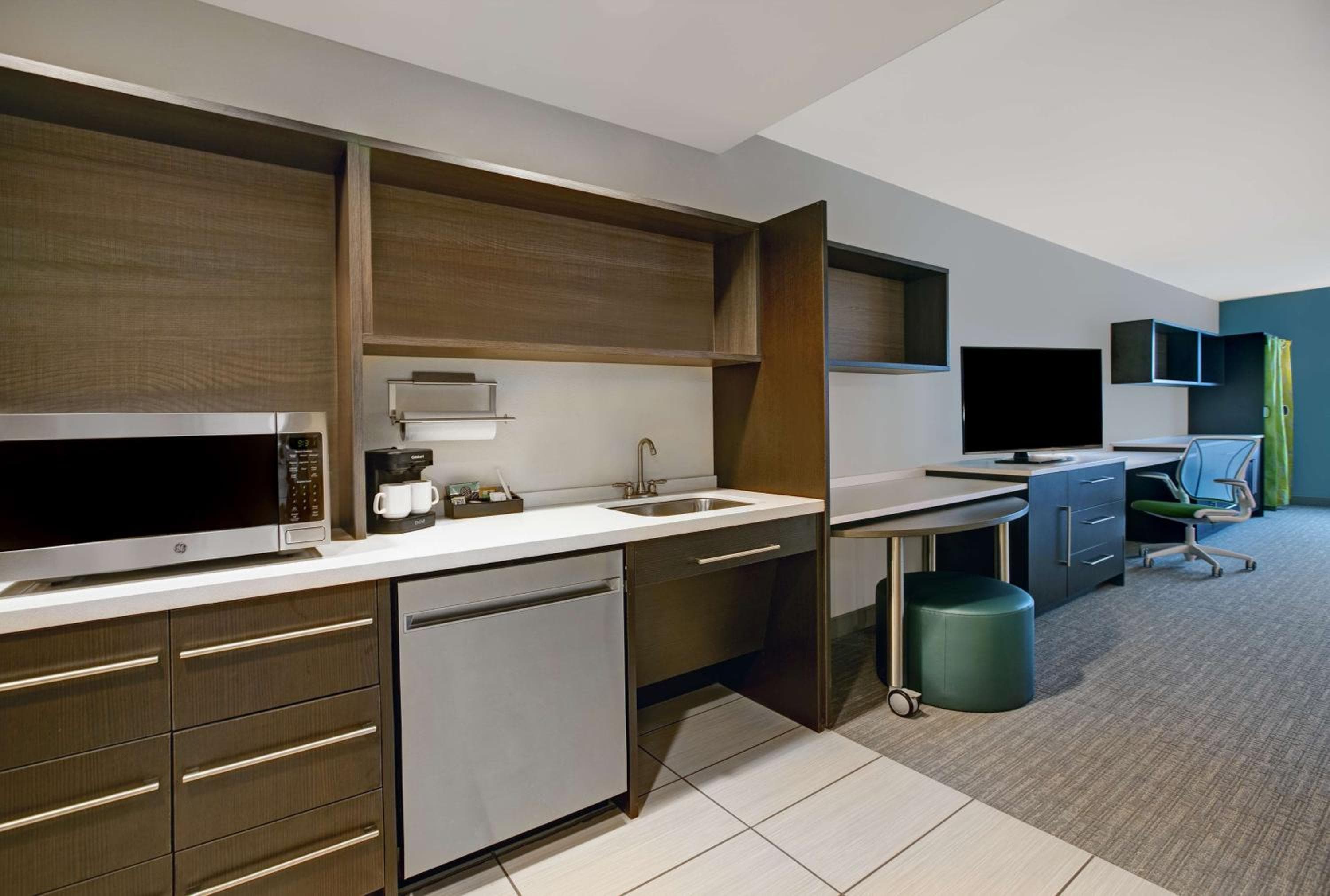 Home2 Suites By Hilton Asheville Airport, Arden, photo 3