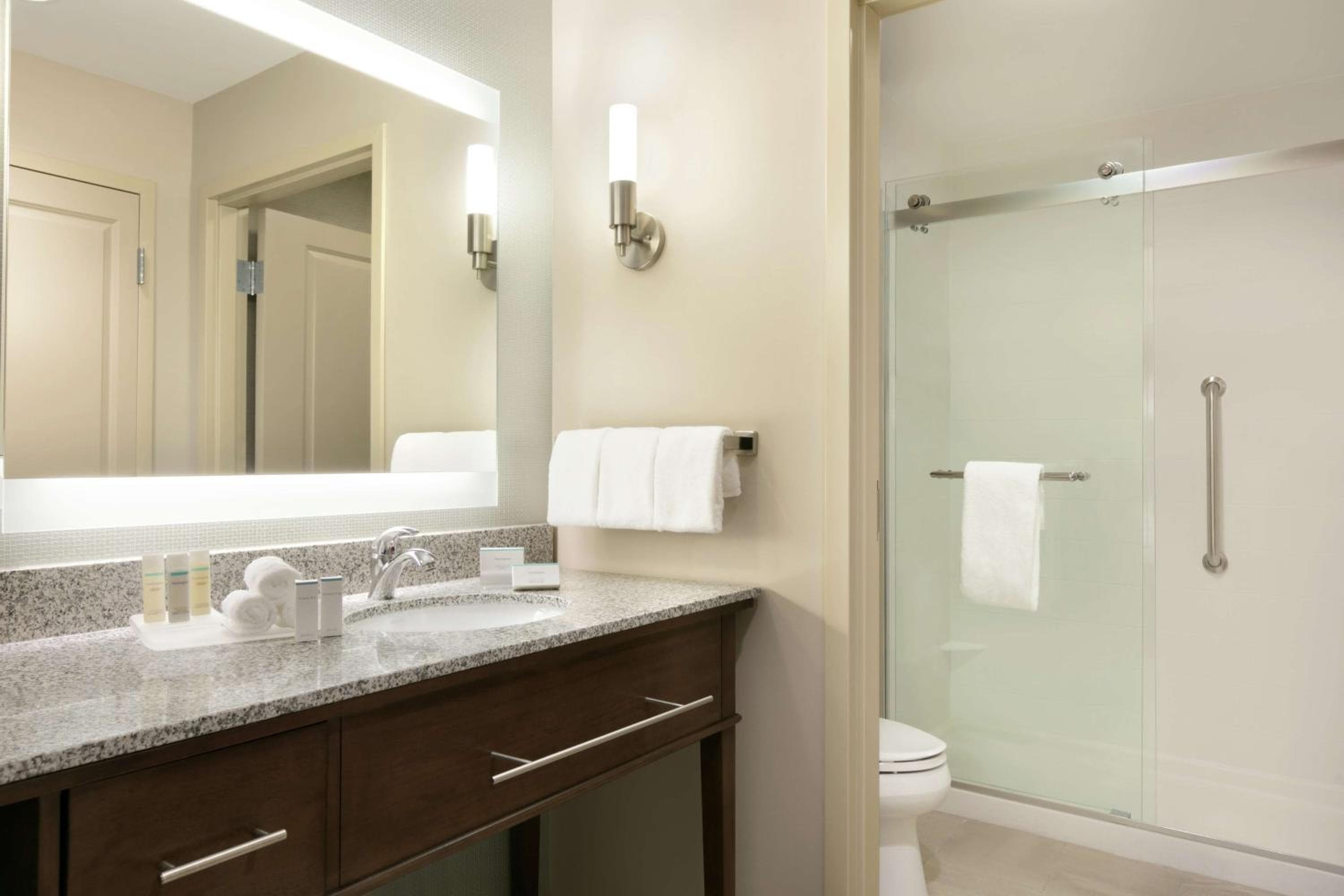 Homewood Suites By Hilton Hartford Manchester, Manchester, photo 2