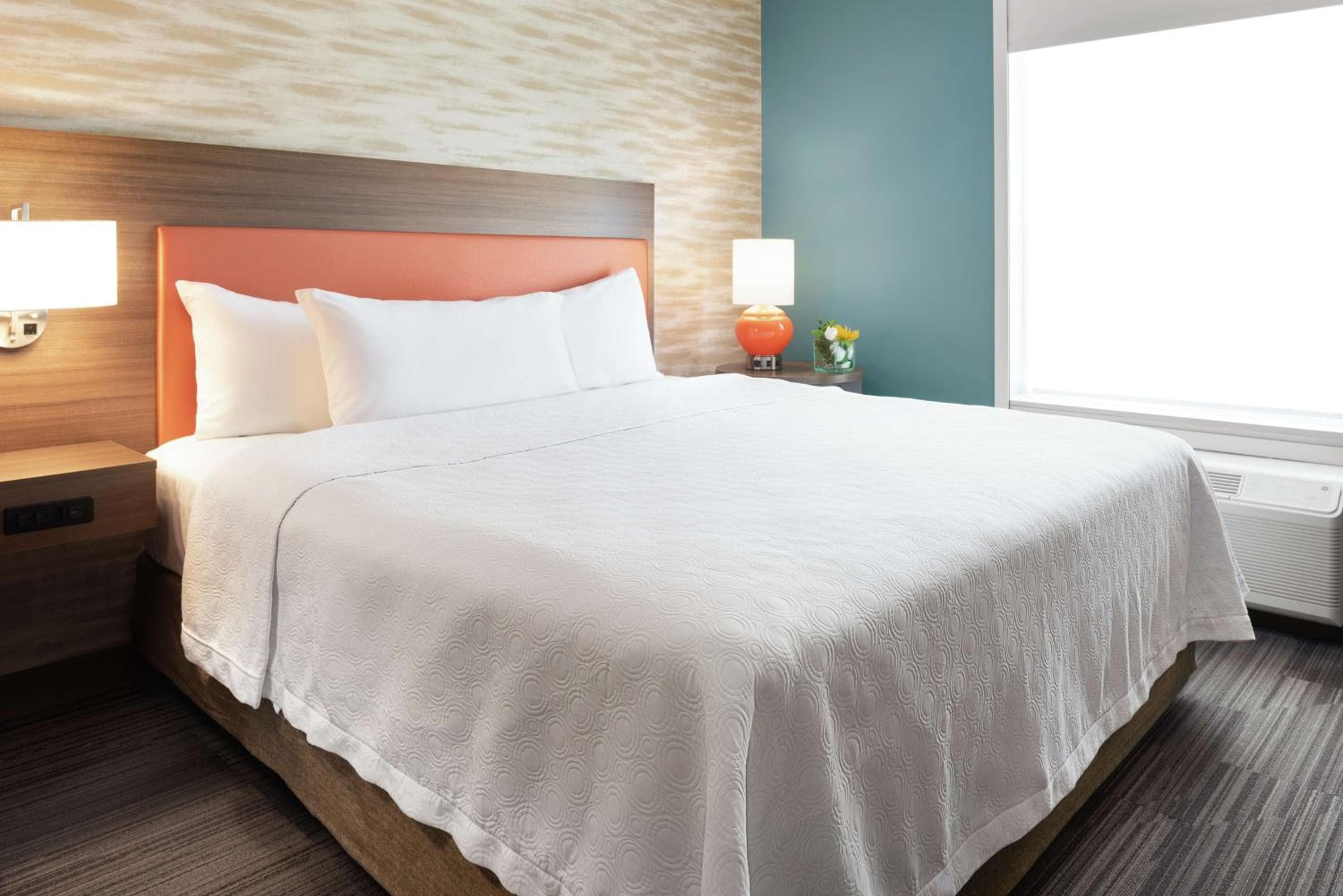Home2 Suites By Hilton Bismarck, Bismarck, photo 2