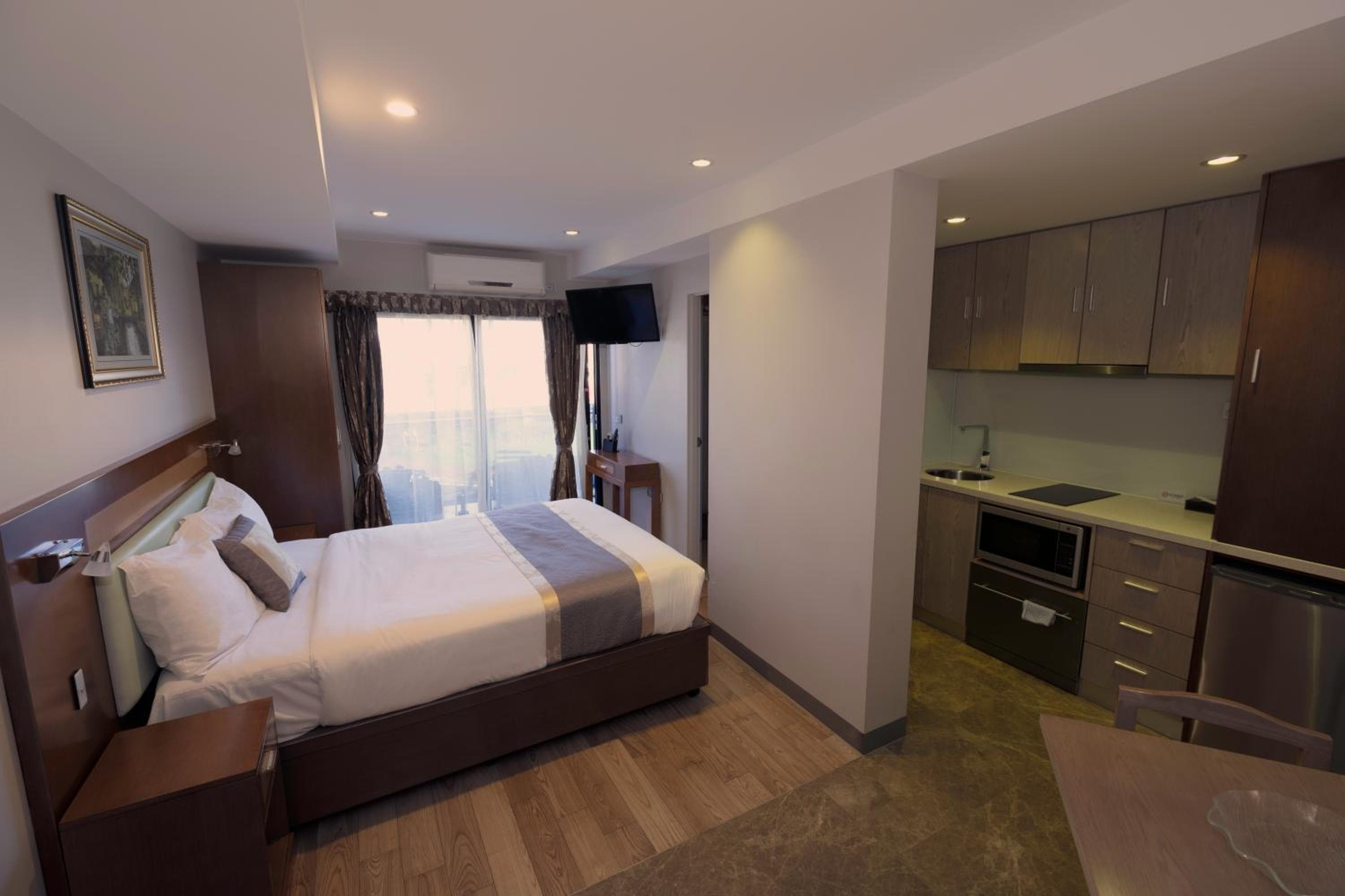 Hotel room at Melrose Apartments