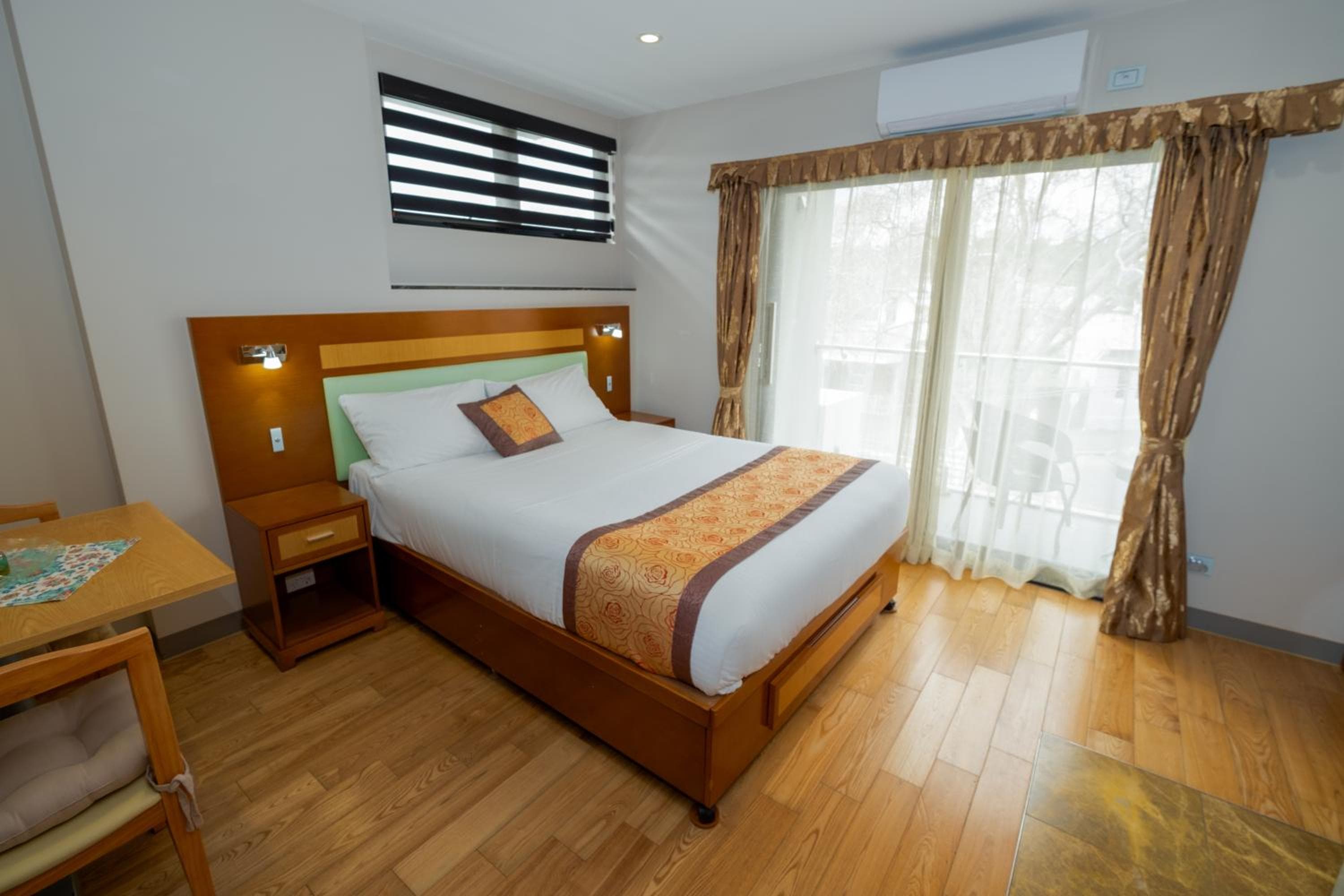 Hotel room at Melrose Apartments