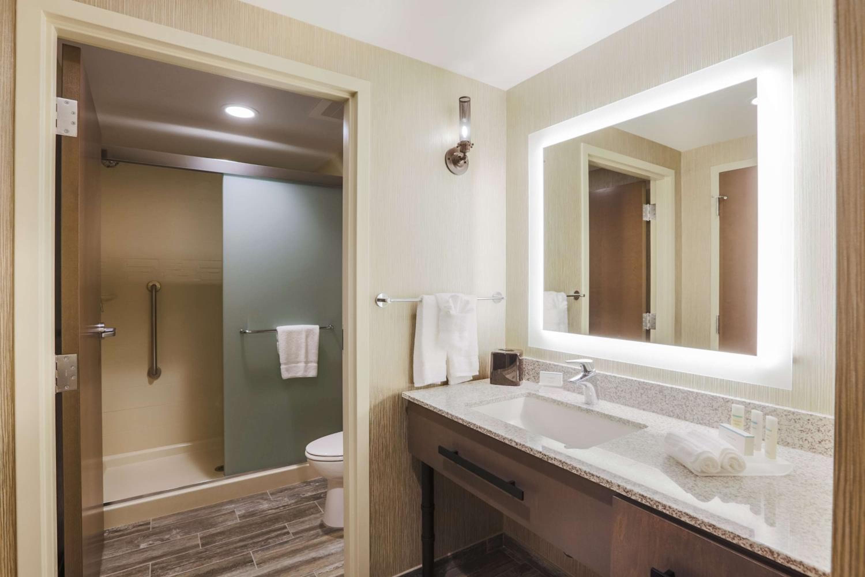 Homewood Suites By Hilton Charleston Historic District, Charleston, photo 6