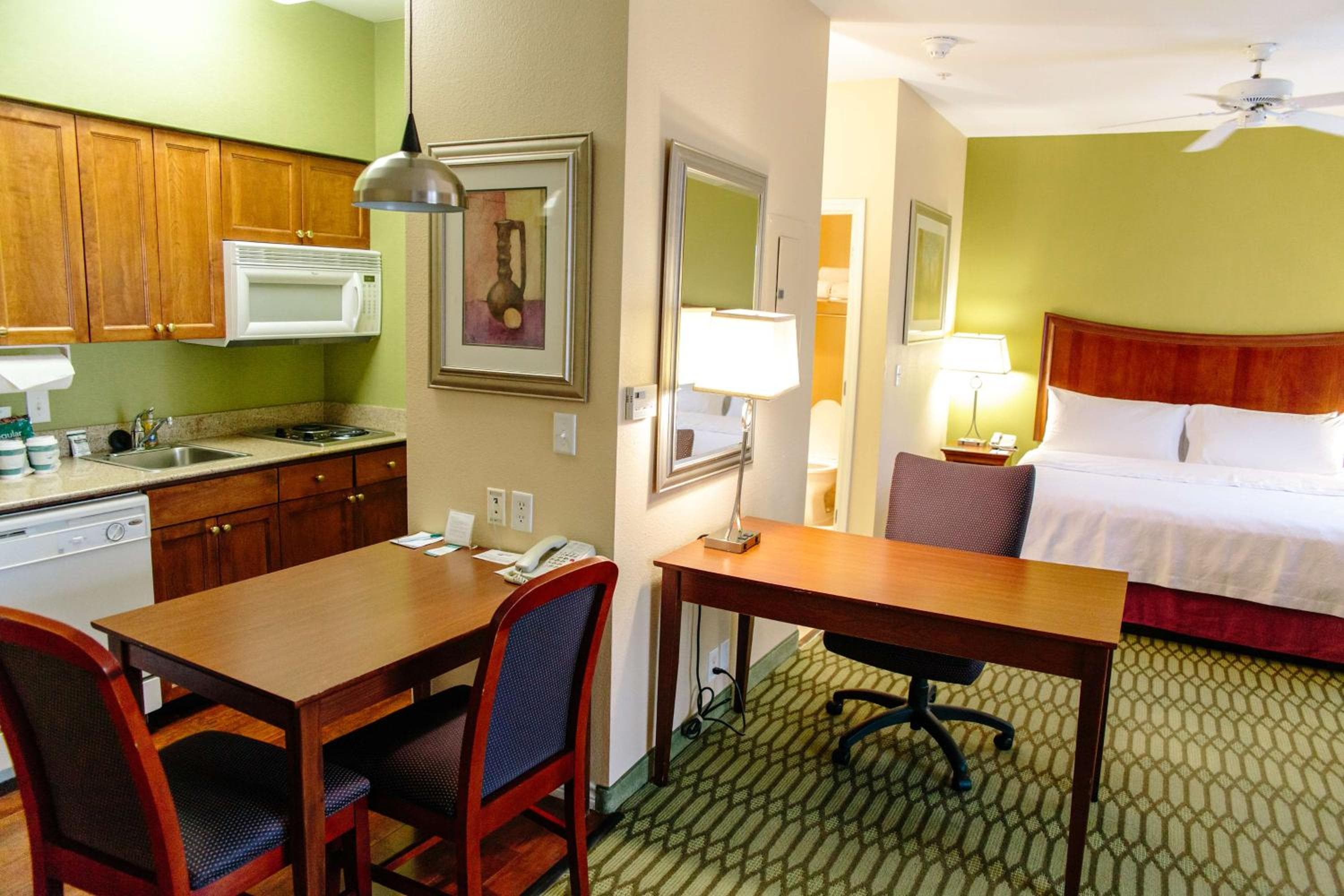 Homewood Suites by Hilton College Station, College Station, photo 2