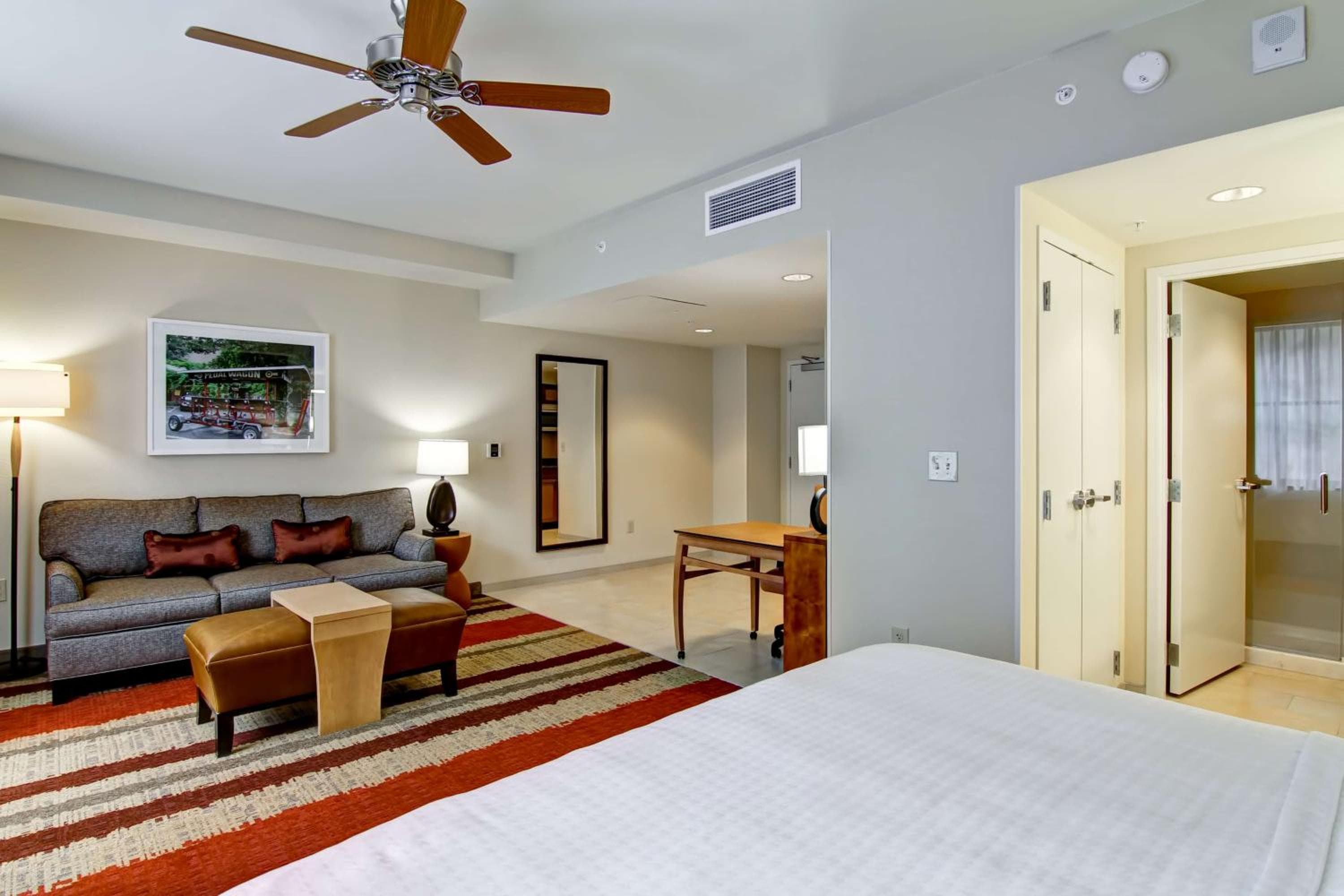 Homewood Suites by Hilton Cincinnati-Downtown, Cincinnati, photo 3