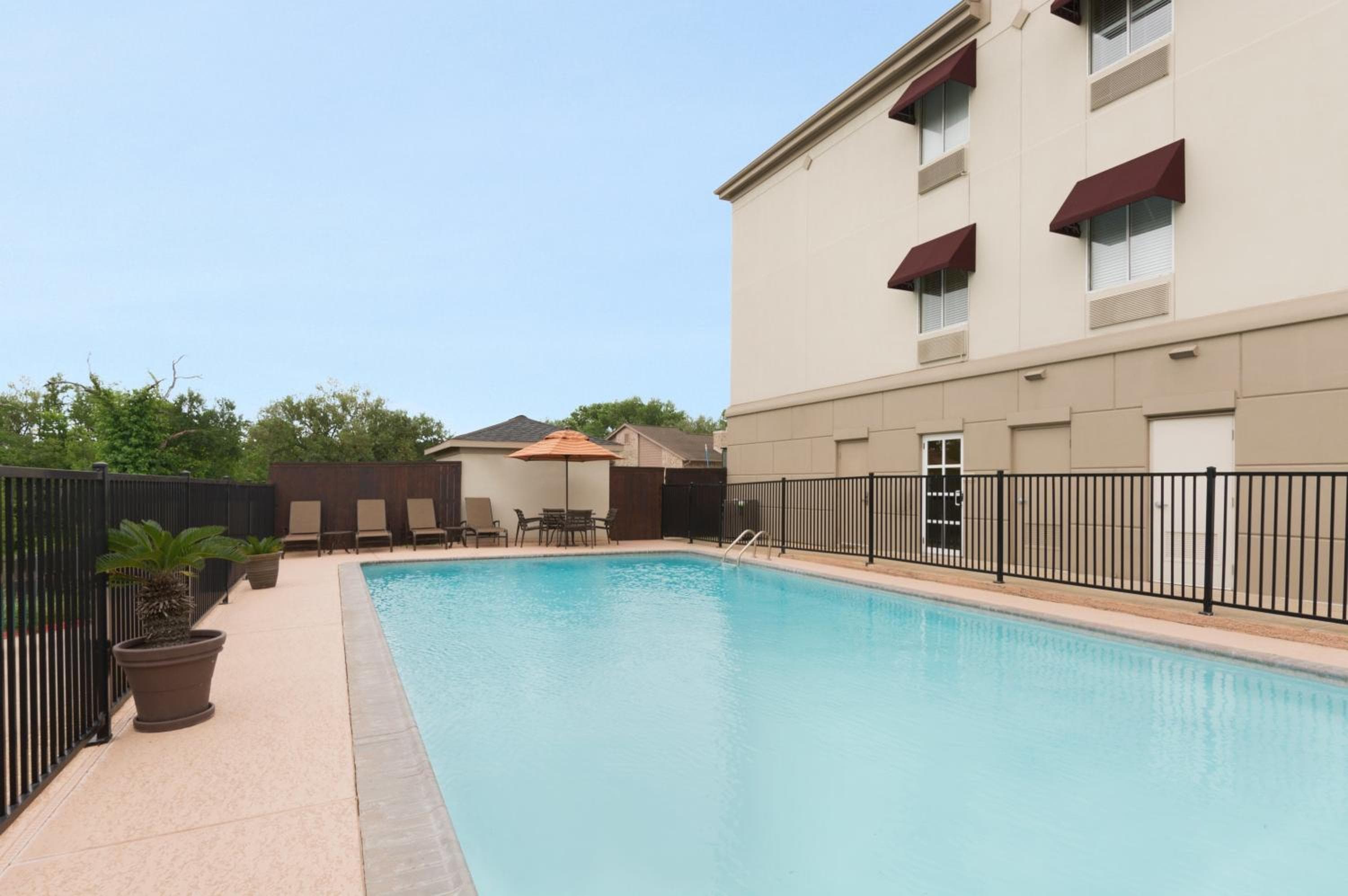 Hawthorn Extended Stay by Wyndham College Station, College Station, photo 5