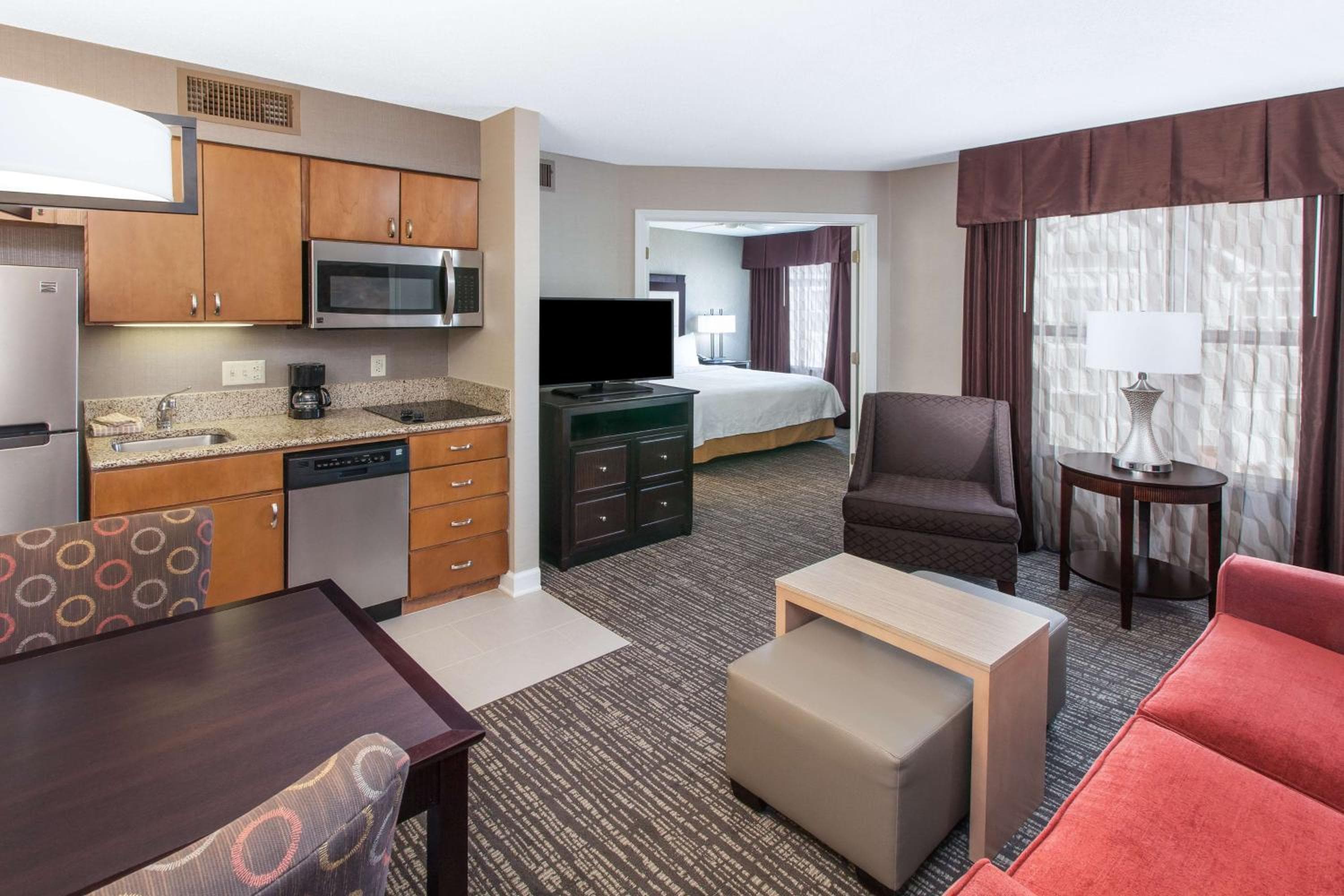 Homewood Suites by Hilton Indianapolis At The Crossing, Indianapolis, photo 6