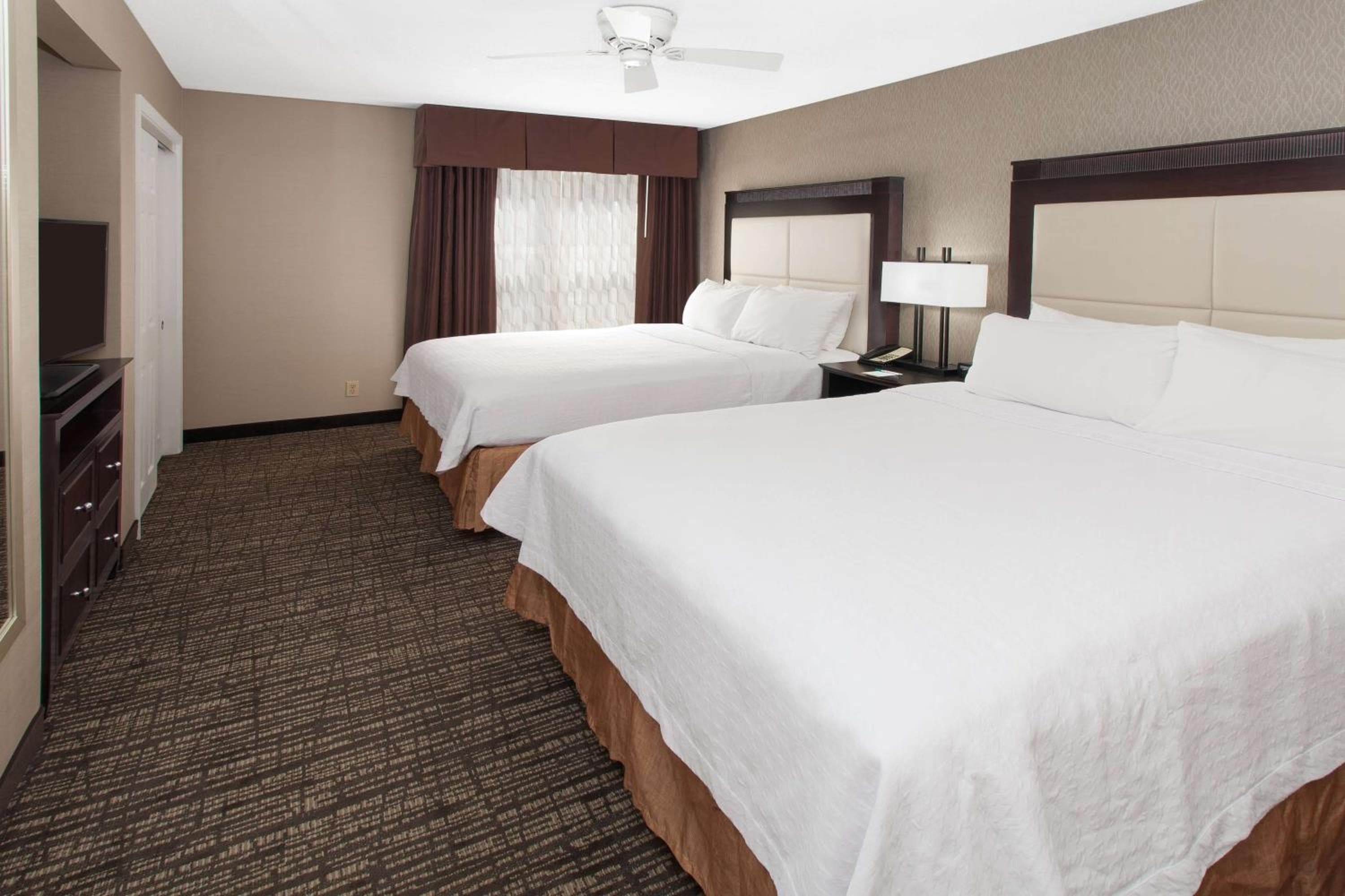 Homewood Suites by Hilton Indianapolis At The Crossing, Indianapolis, photo 2