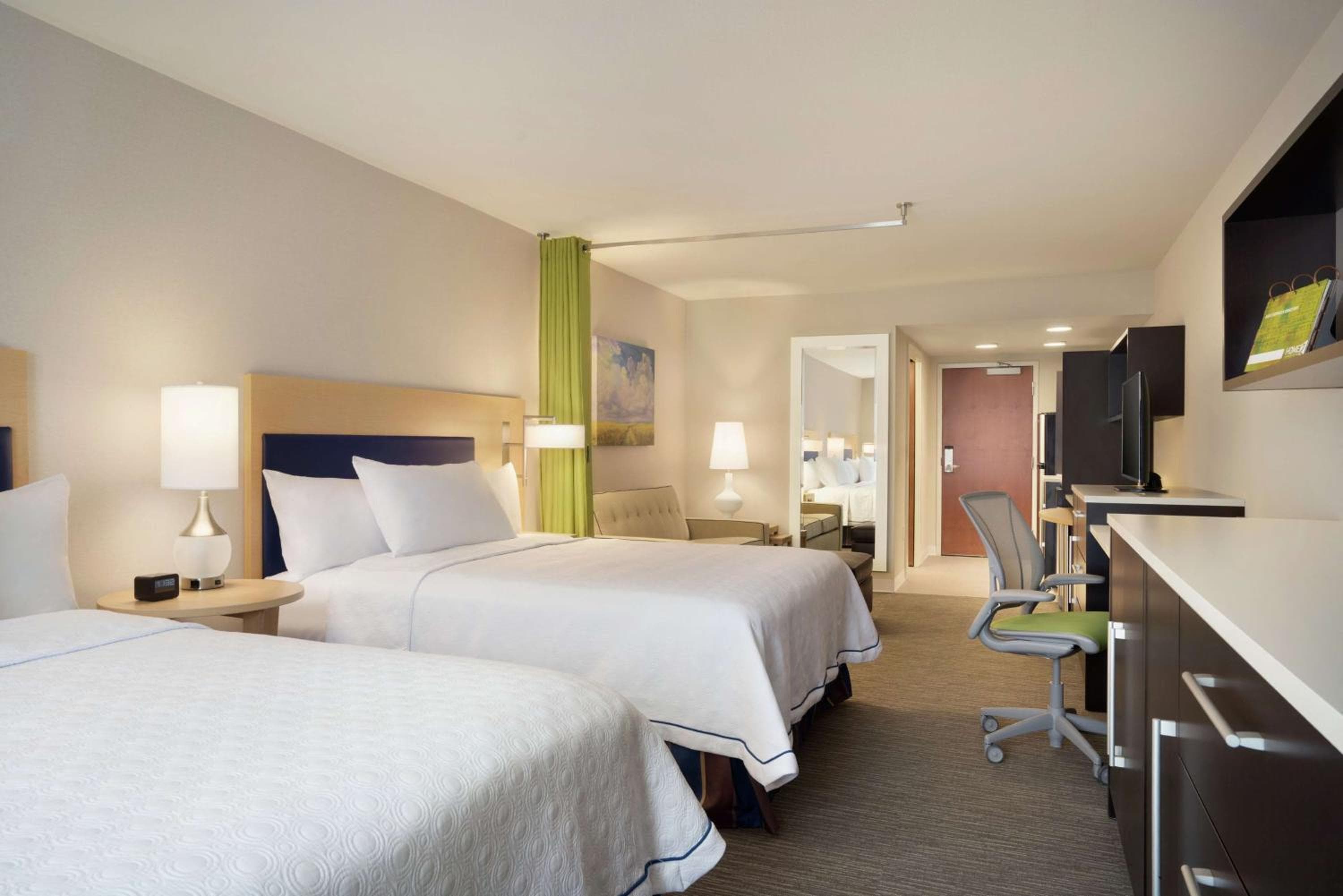 Home2 Suites By Hilton Leavenworth Downtown, Leavenworth, photo 2