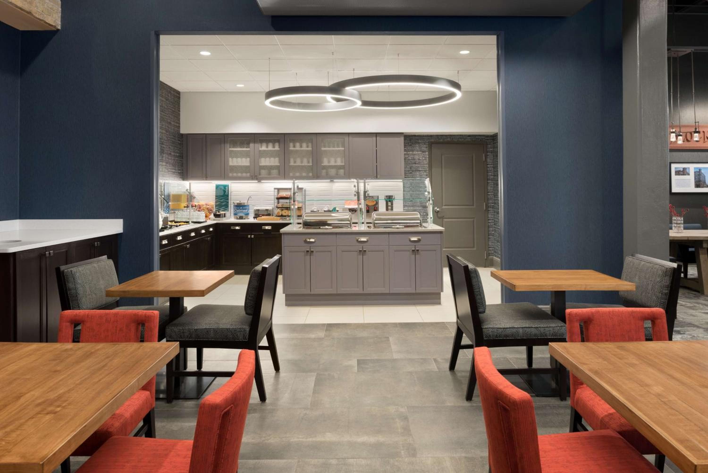 Homewood Suites By Hilton Milwaukee Downtown, Milwaukee, photo 5