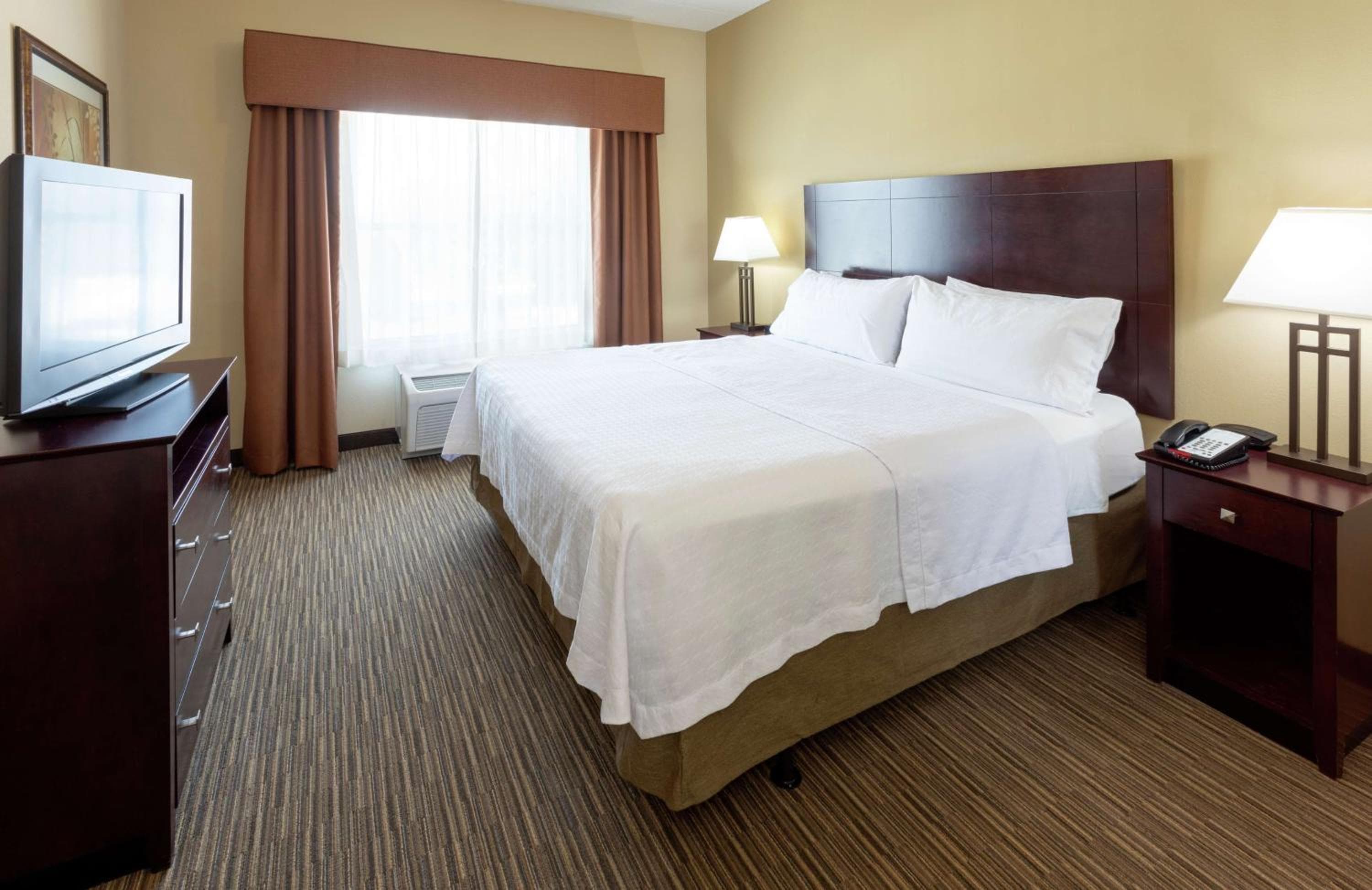 Homewood Suites by Hilton Minneapolis - Saint Louis Park at West End, Minneapolis, photo 3