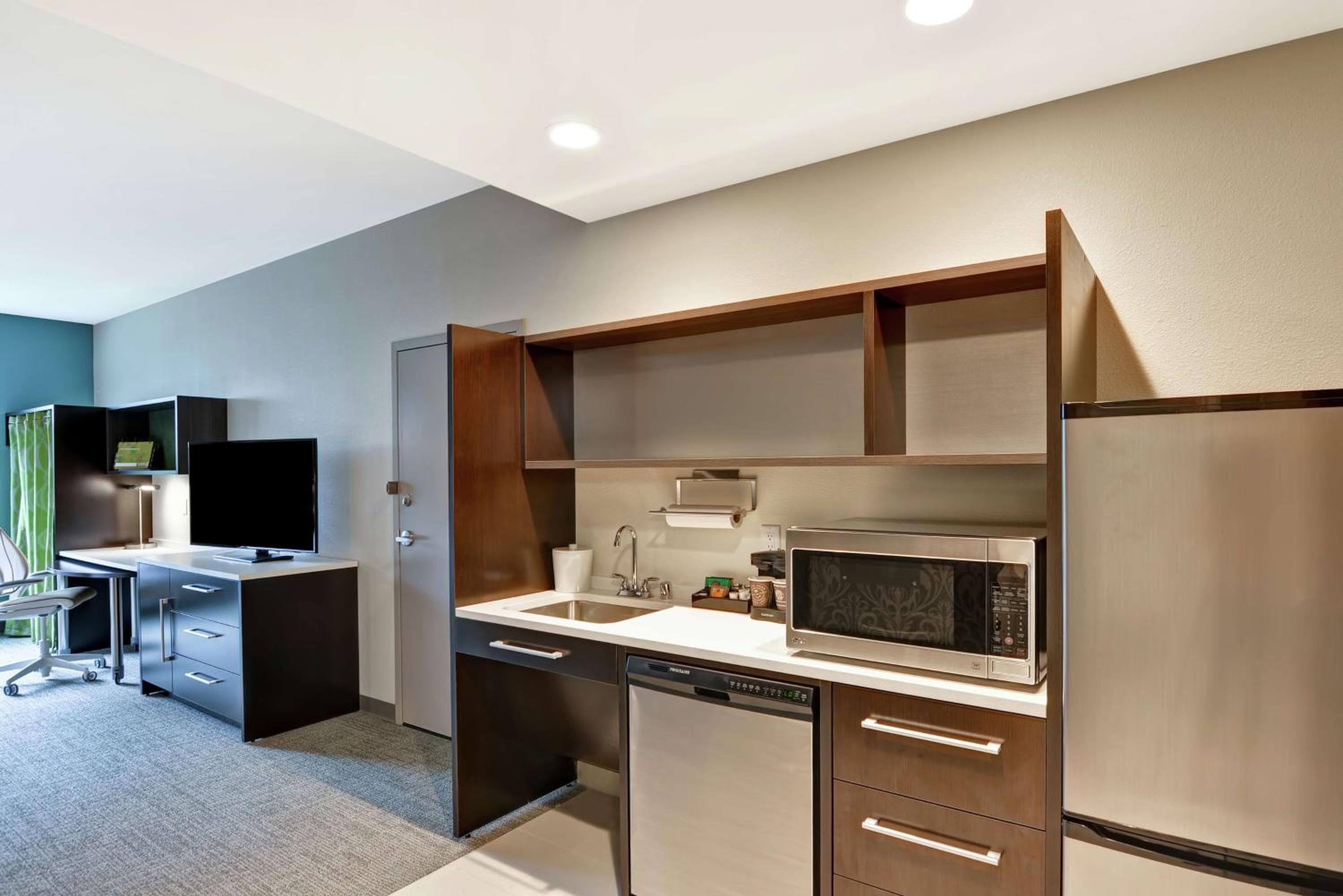 Home2 Suites by Hilton Rochester Mayo Clinic Area, Rochester, photo 3