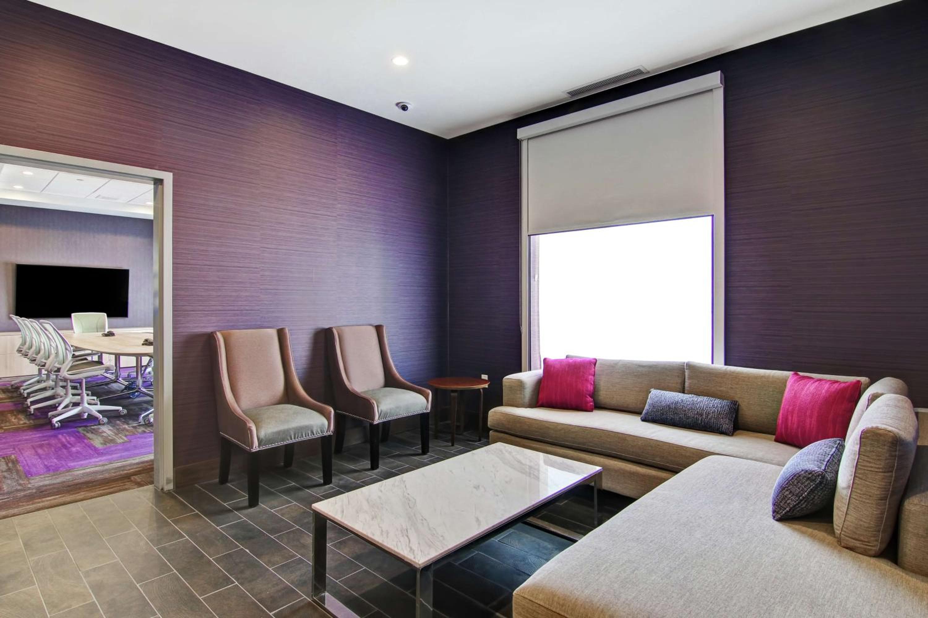 Home2 Suites By Hilton Edmonton South, Edmonton, photo 4