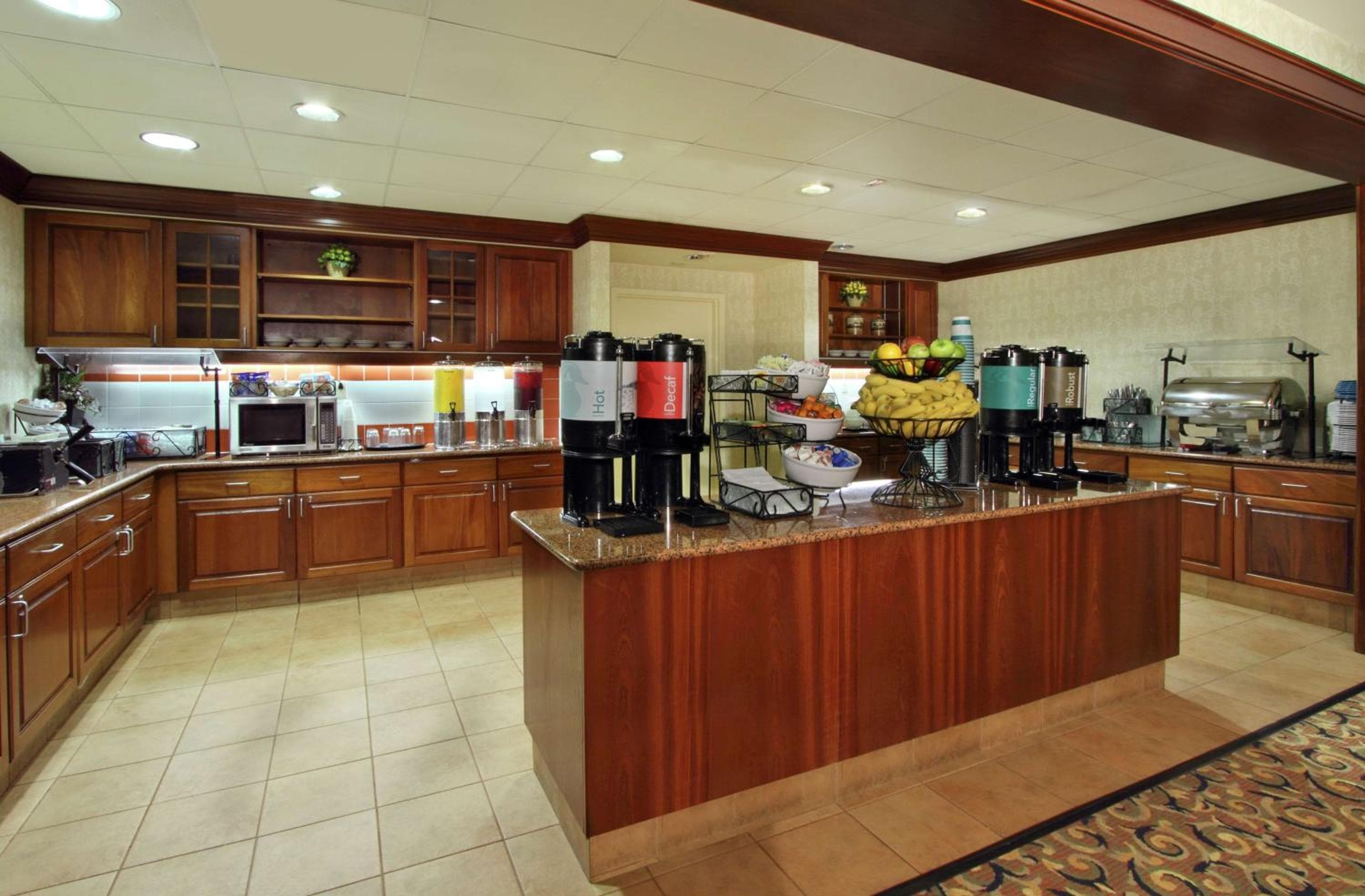 Homewood Suites by Hilton Chesapeake - Greenbrier, Chesapeake, photo 3