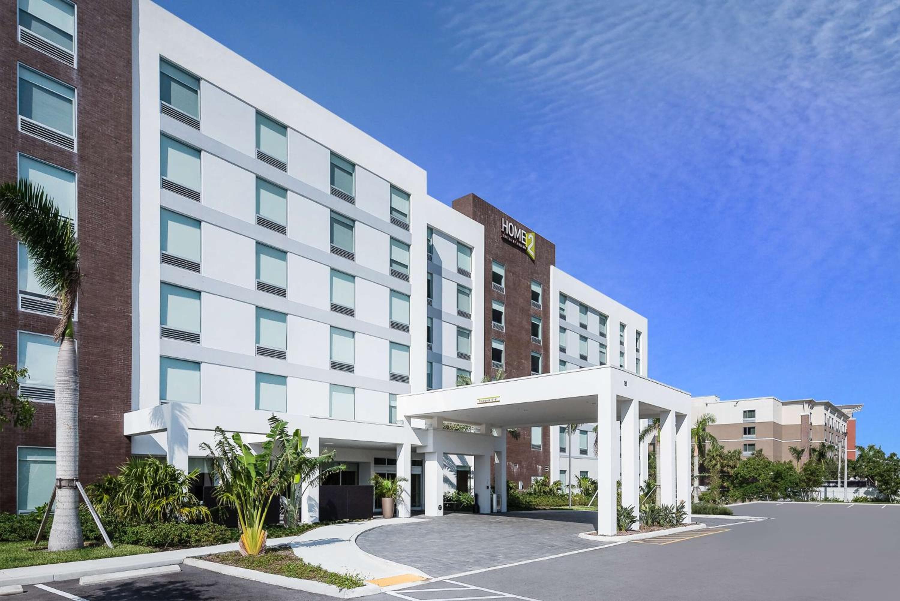 Home2 Suites By Hilton Ft. Lauderdale Airport-Cruise Port, Dania