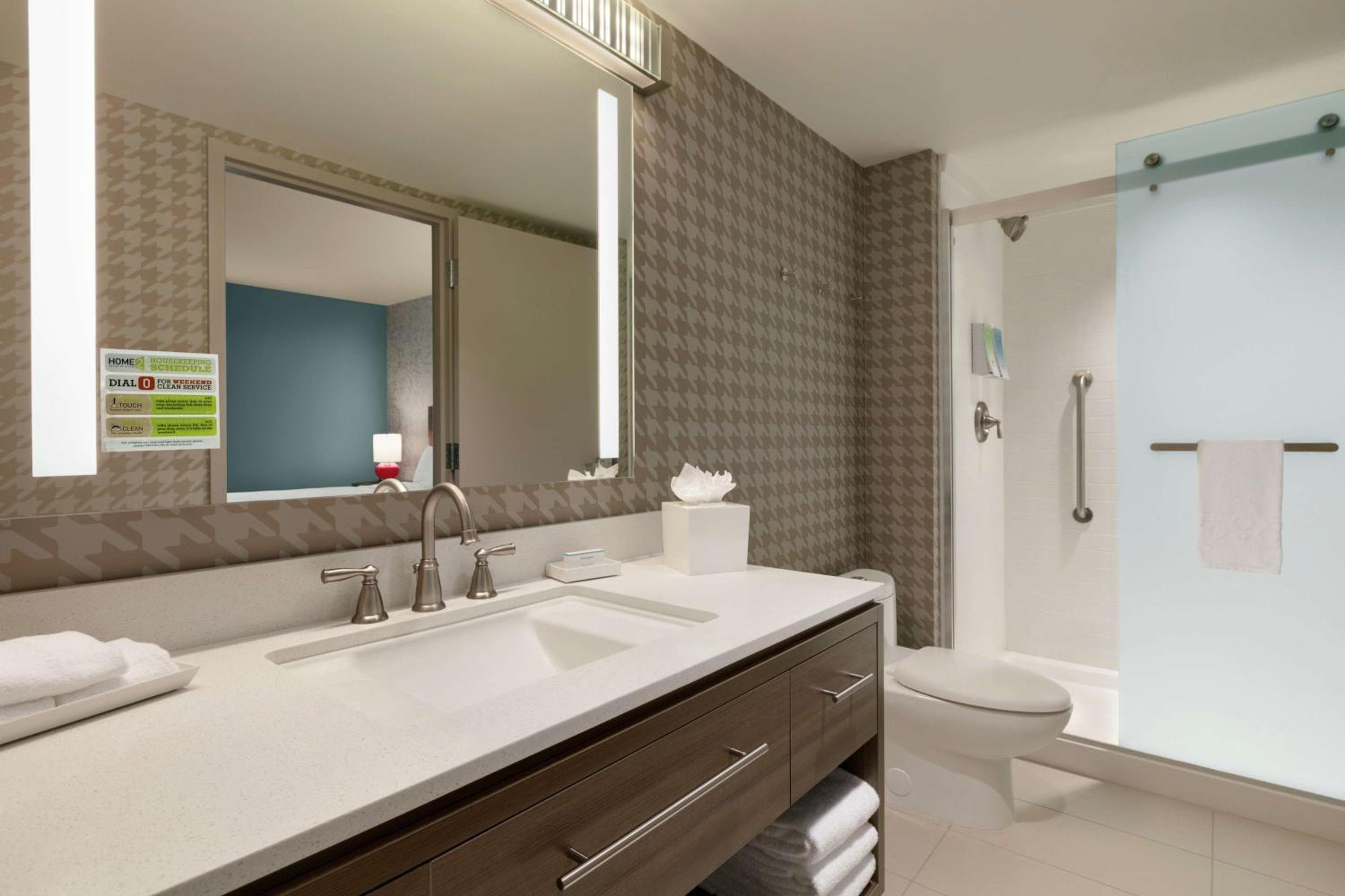 Home2 Suites By Hilton Chantilly Dulles Airport, Chantilly, photo 3
