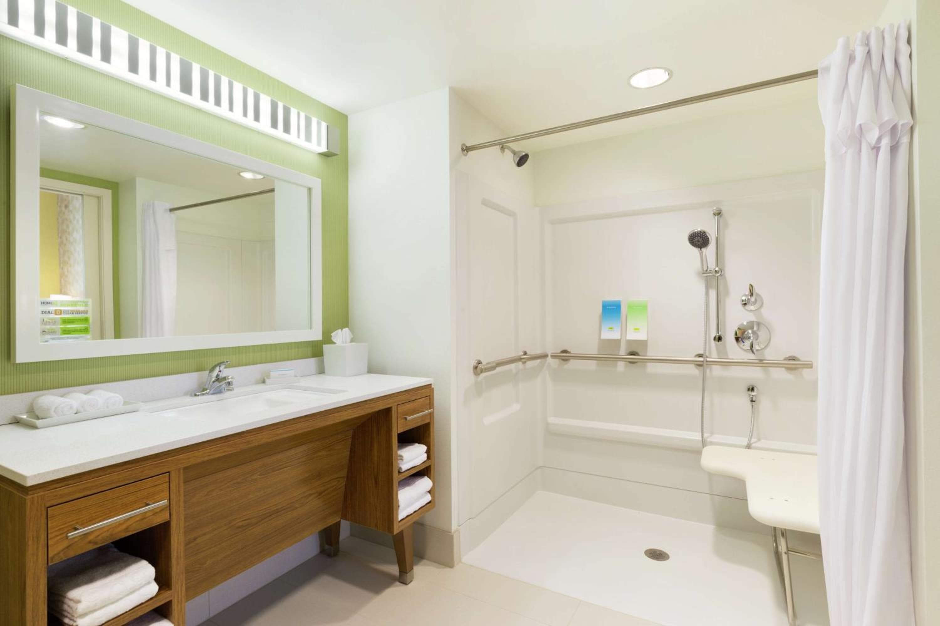 Home2 Suites By Hilton La Crosse, La Crosse, photo 3