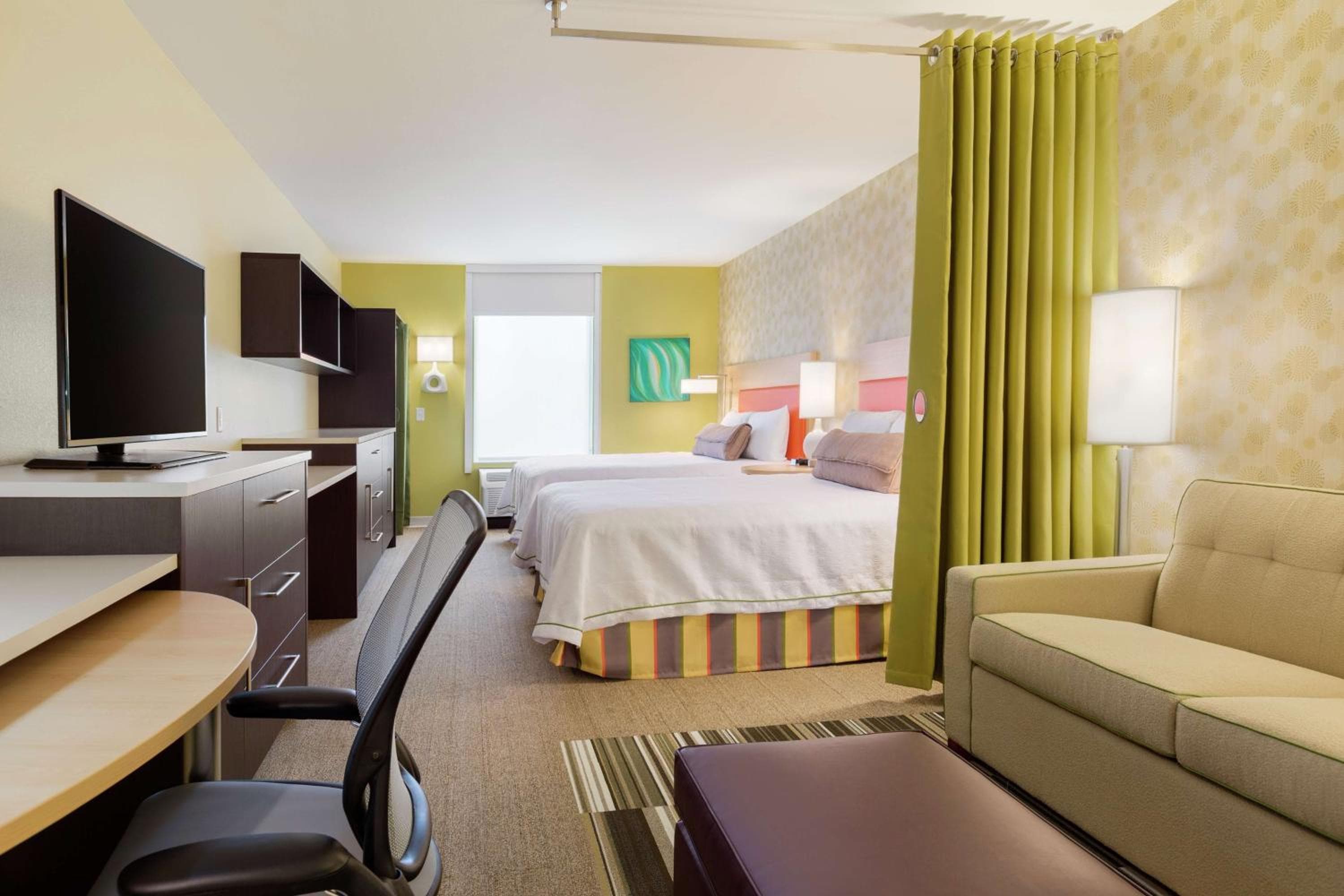 Home2 Suites by Hilton Canton, Canton, photo 5